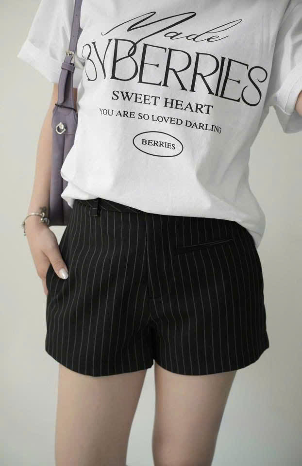 QS10 Quần short nữ cạp cao MAKILANA,quần short kẻ sọc lưng cao ống rộng thanh lịch,form đứng tôn dáng