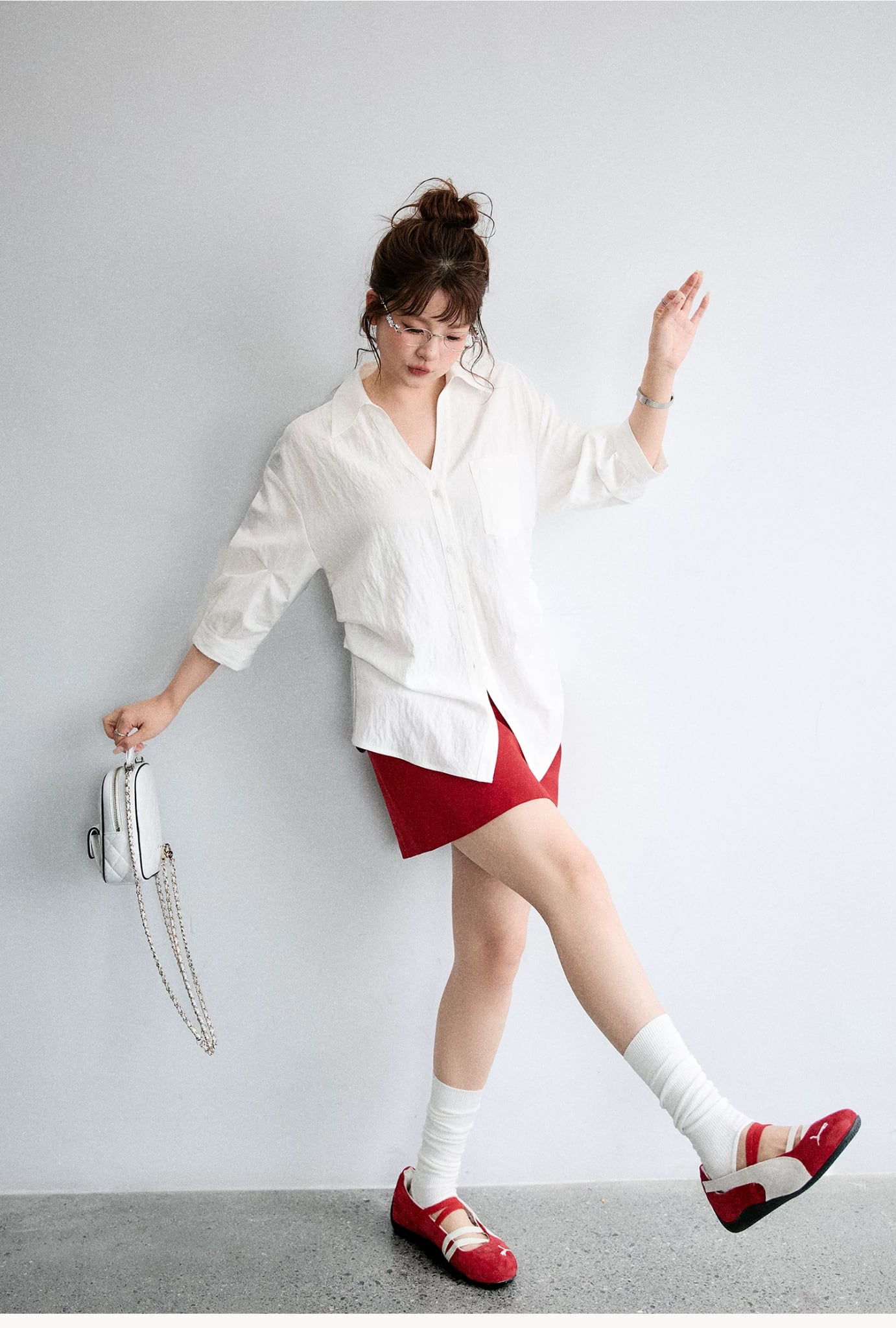 SM59 Áo Sơ Mi Trắng Tay Lửng Dáng Rộng Đa Năng MAKILANA, Áo Sơ Mi Nữ Form Rộng Basic Tay Dài Style