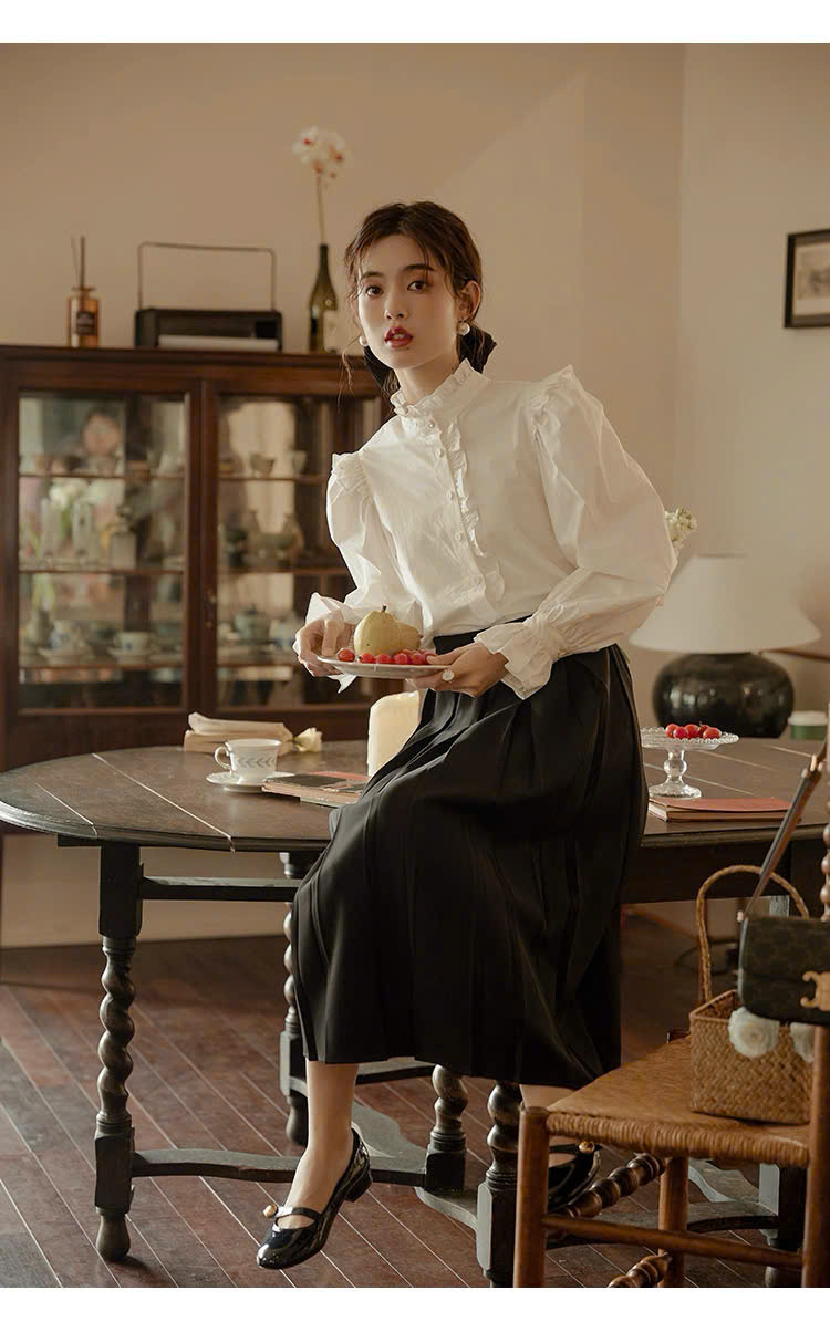 SM43 Áo sơ mi tay bồng màu trắng phong cách retro Pháp dành cho nữ của MAKILANA,áo dài tay thiết kế mới mùa xuân 2026