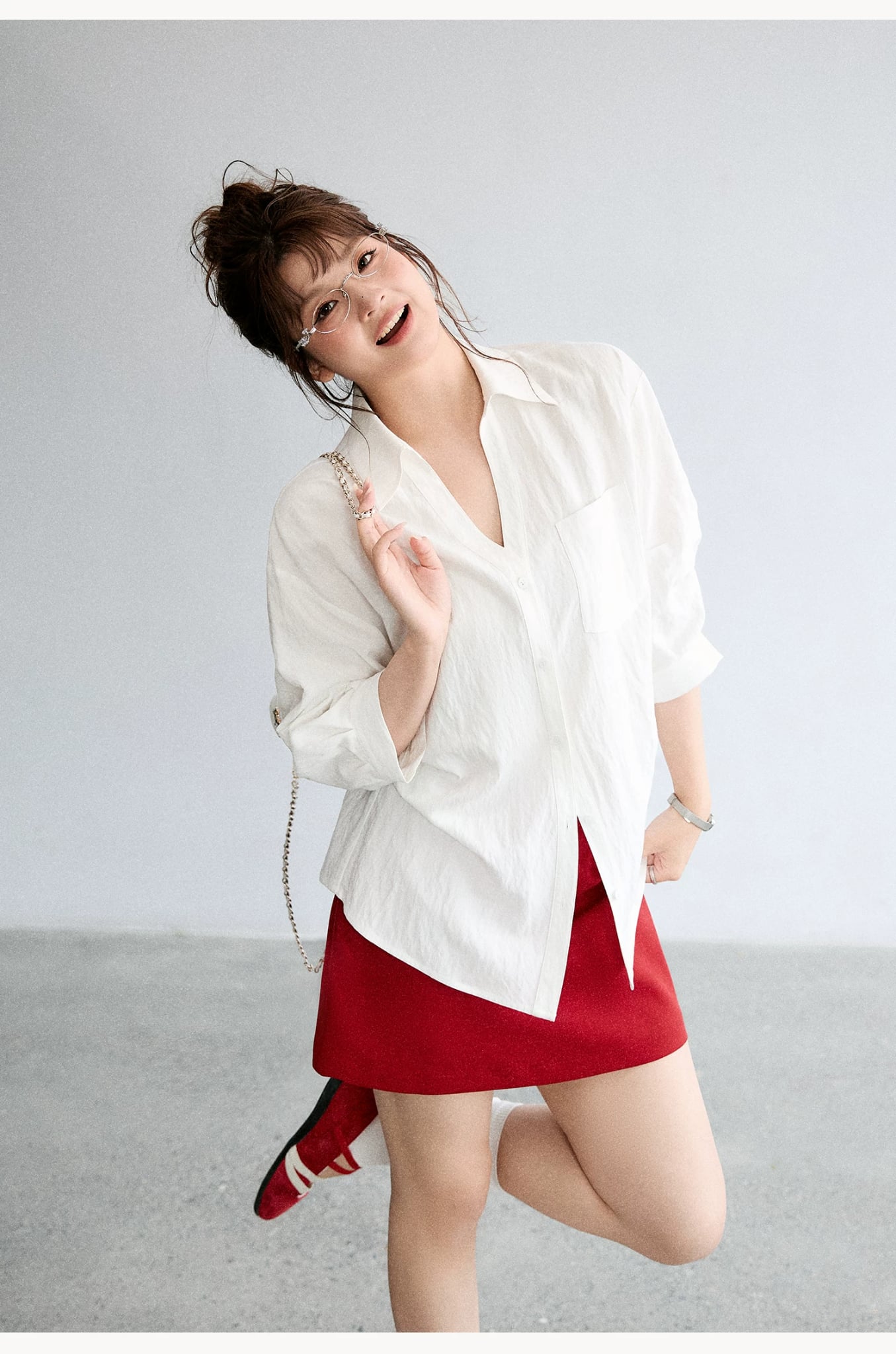 SM59 Áo Sơ Mi Trắng Tay Lửng Dáng Rộng Đa Năng MAKILANA, Áo Sơ Mi Nữ Form Rộng Basic Tay Dài Style