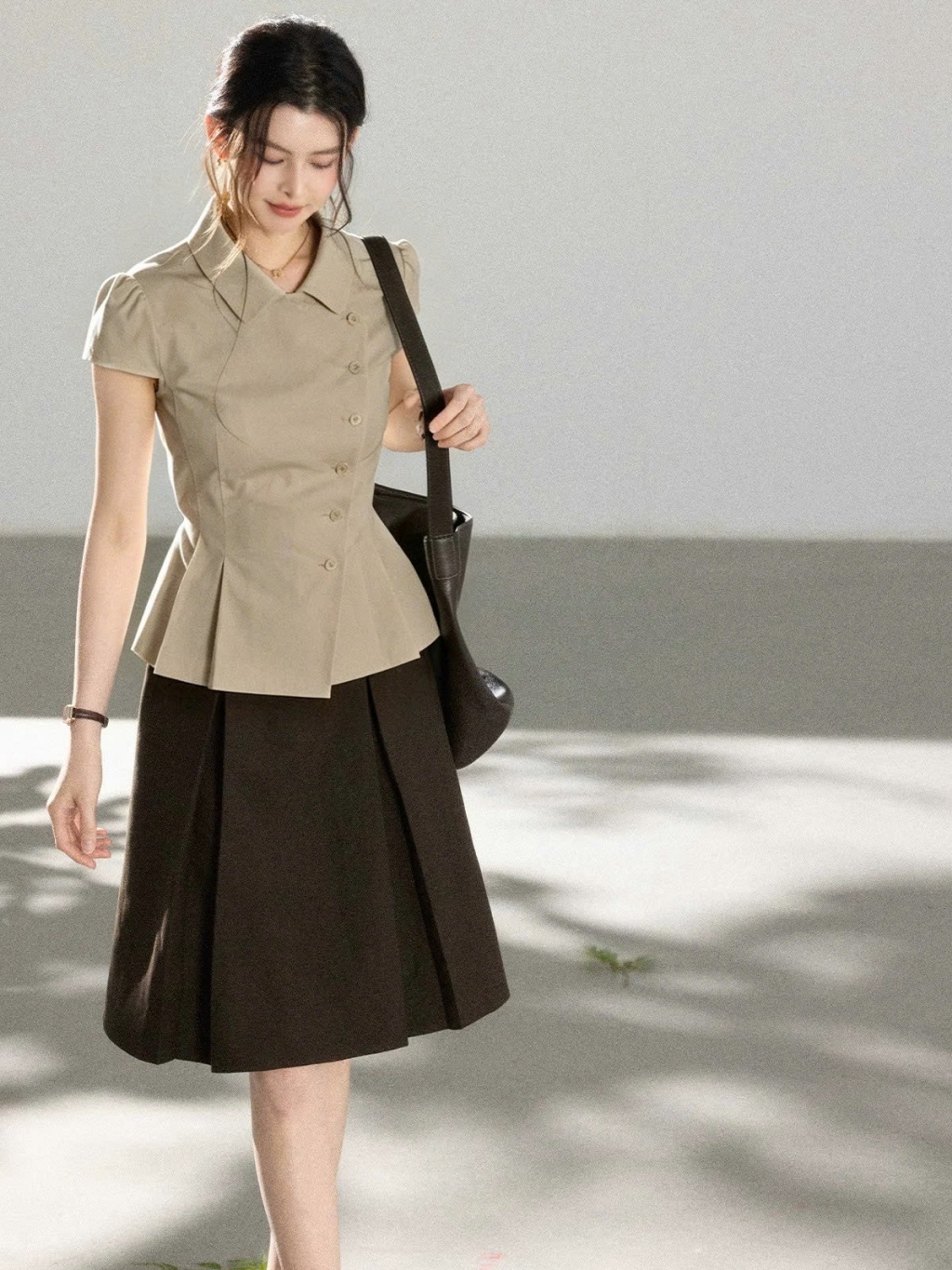 SM65 Áo Sơ Mi Nữ Dáng Peplum Ôm Eo MAKILANA, Áo Sơ Mi Ngắn Tay Nút Lệch Dành Cho Nữ