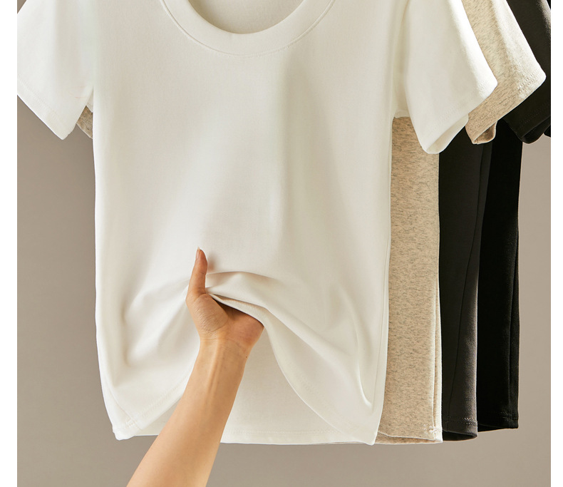 Áo Thun Nữ Cổ Tròn Tay Ngắn | Cotton Nguyên Chất, Vai Thẳng, Form Ôm, Mặc Xuân Hè 2024, Dễ Phối Đồ MAKILANA T4