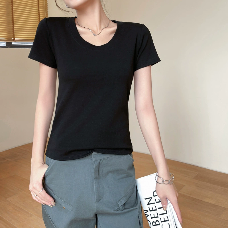 Áo Thun Nữ Cổ Tròn Tay Ngắn | Cotton Nguyên Chất, Vai Thẳng, Form Ôm, Mặc Xuân Hè 2024, Dễ Phối Đồ MAKILANA T4