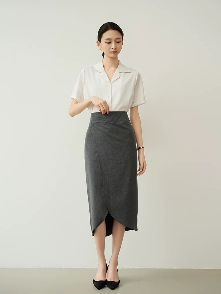 CV67 - Chân Váy Midi Xẻ Lượn Tà MAKILANA Dành Cho Nữ, Chân Váy Bút Chì Dáng Lửng Lưng Xếp Chéo
