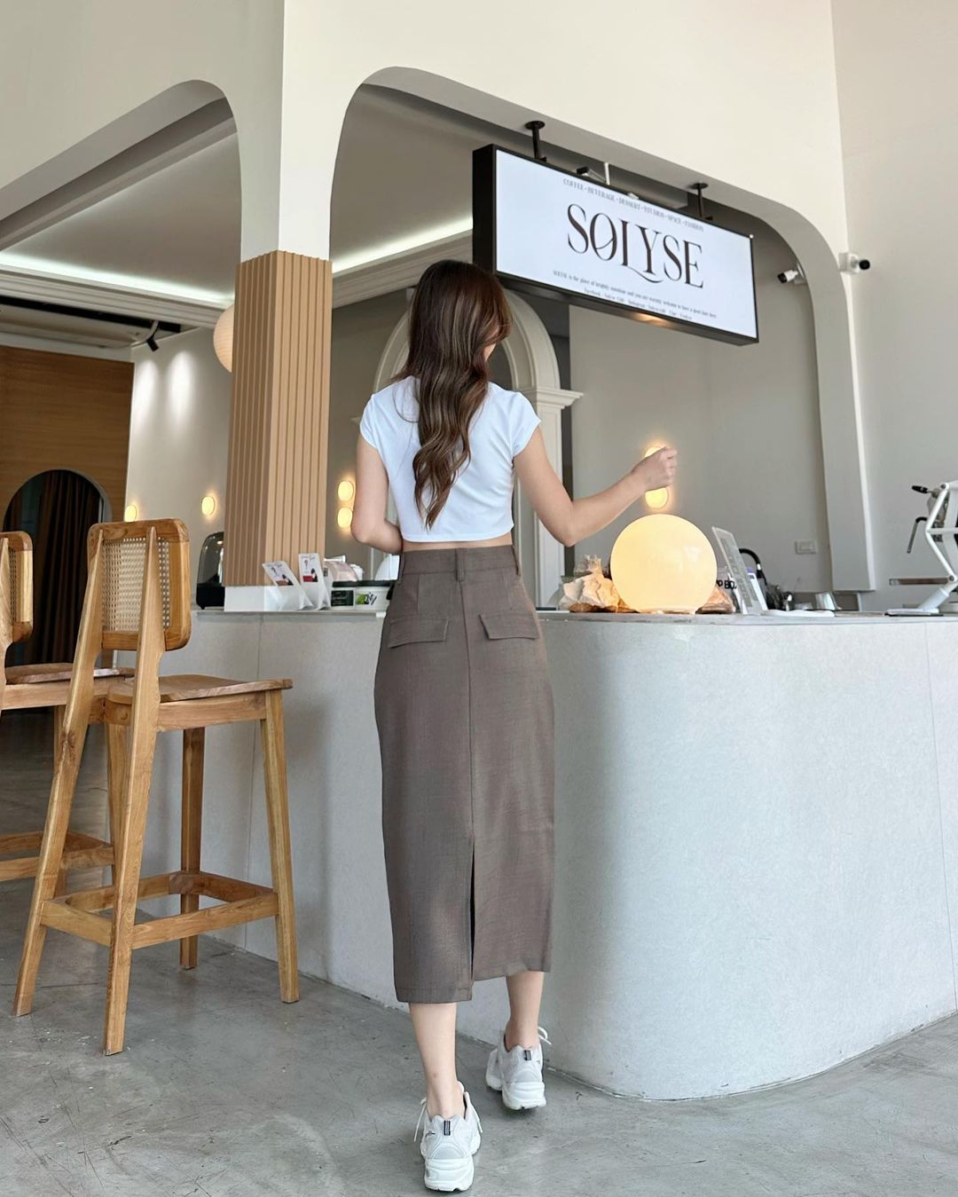 Chân váy midi chữ A xẻ sau CV11
