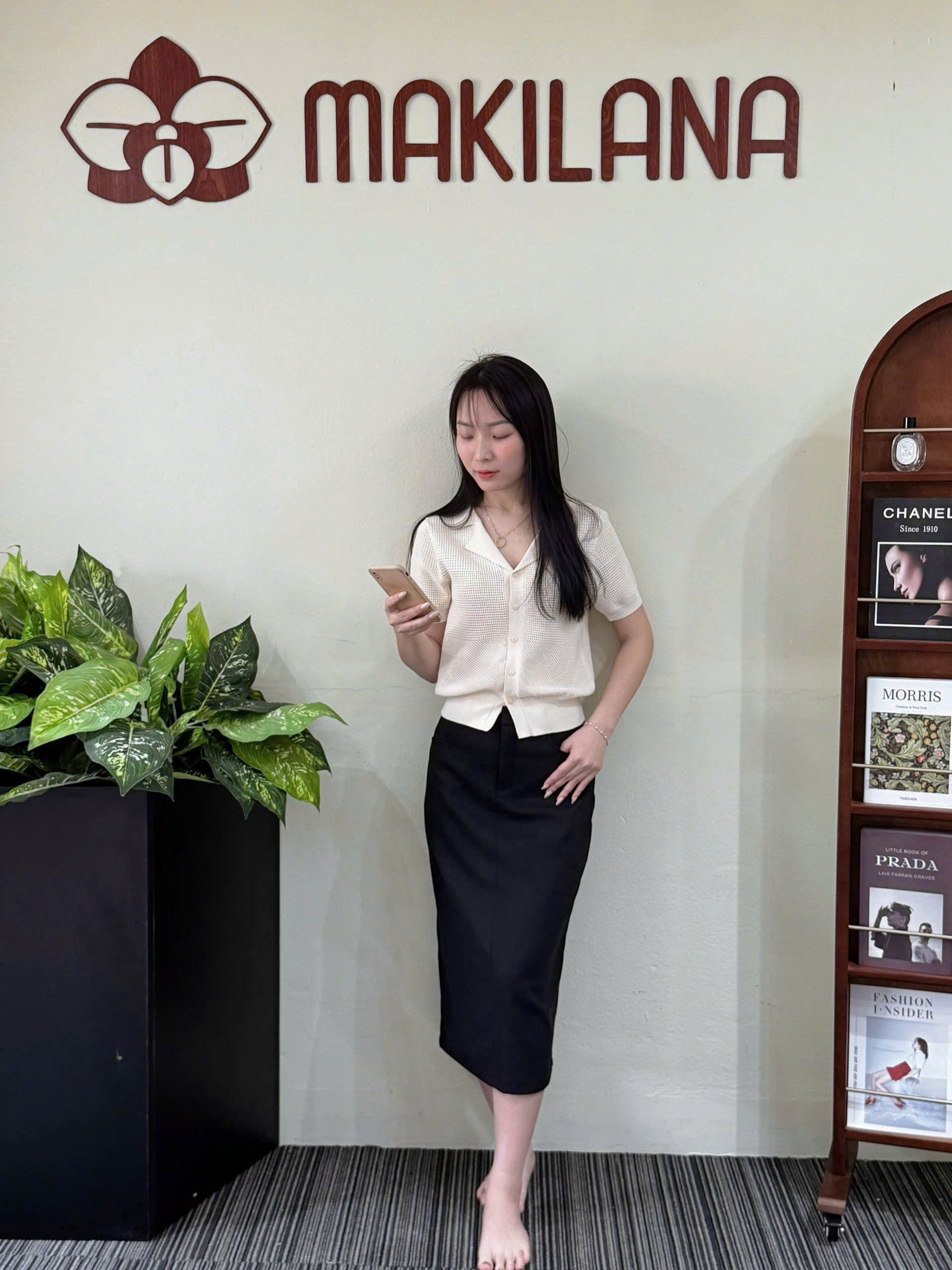 CV11 Chân váy dạ midi chữ A MAKILANA