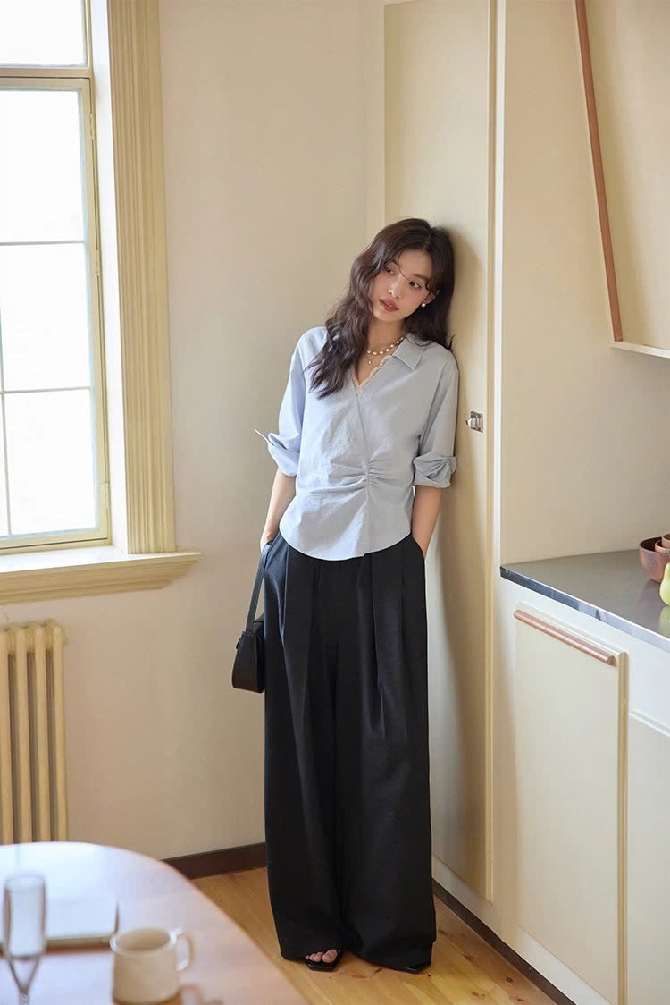 SM60 Áo Sơ Mi Nữ Tay Lửng Nhún Eo MAKILANA, Áo Sơ Mi Trắng Cổ Vest Tay Lửng Phồng Nhẹ Xếp Ly Dành Cho Nữ