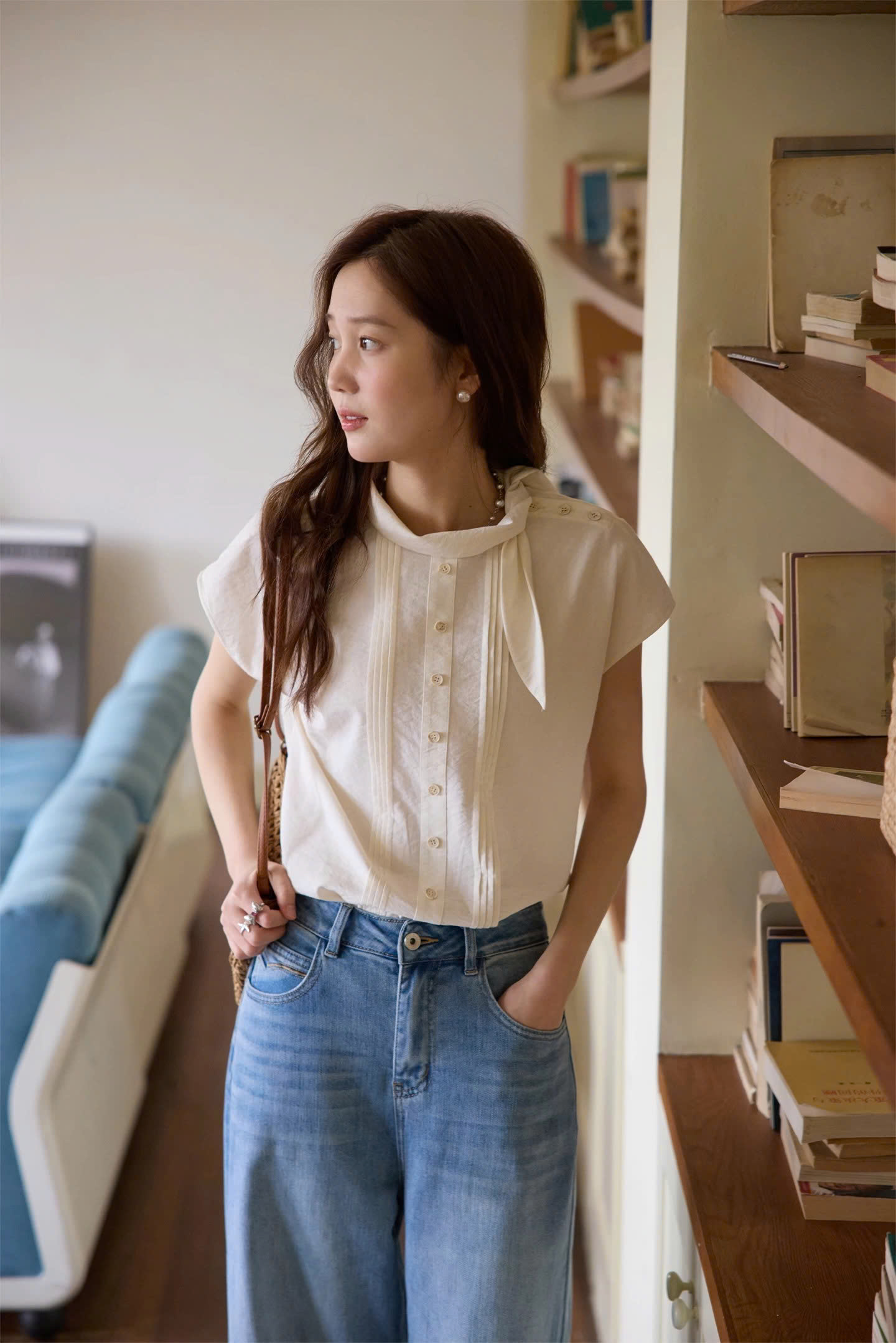 SM62 Áo Sơ Mi Tay Cánh Tiên Cổ Nơ Lệch MAKILANA Dành Cho Nữ