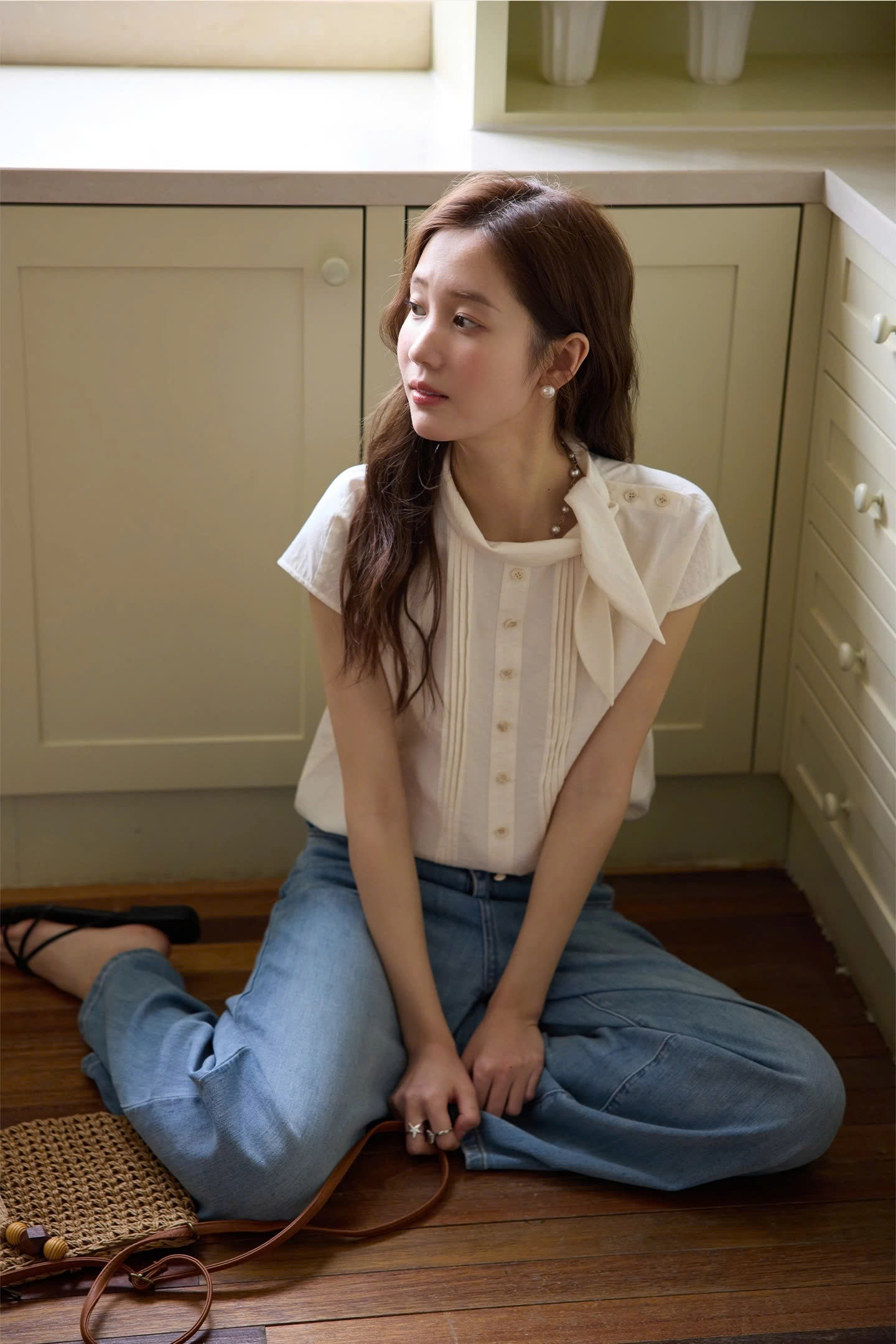 SM62 Áo Sơ Mi Tay Cánh Tiên Cổ Nơ Lệch MAKILANA Dành Cho Nữ