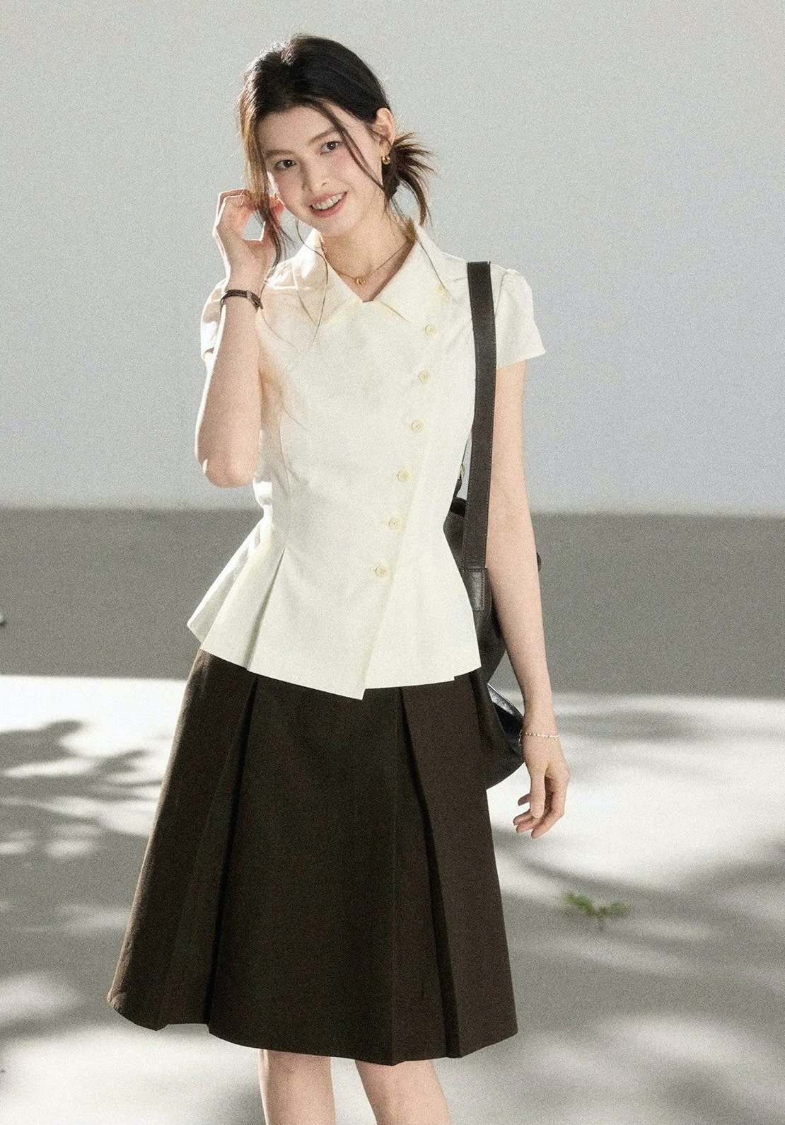 SM65 Áo Sơ Mi Nữ Dáng Peplum Ôm Eo MAKILANA, Áo Sơ Mi Ngắn Tay Nút Lệch Dành Cho Nữ