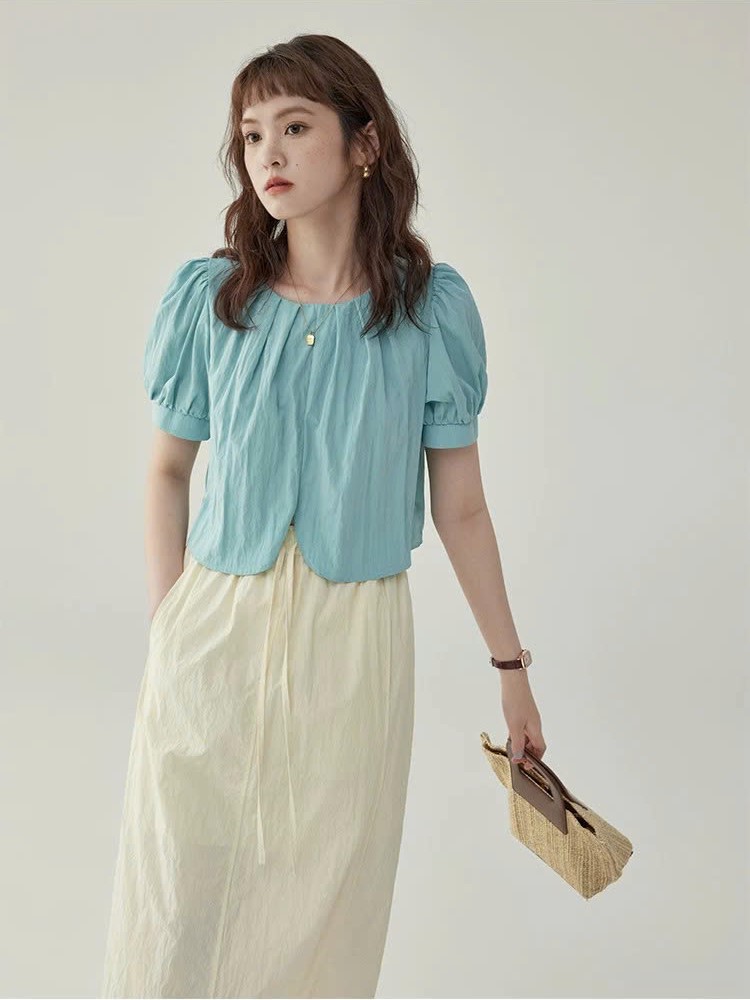 ÁO KIỂU NỮ SM67 MAKILANA – THIẾT KẾ CROP BLOUSE TAY PHỒNG THANH THOÁT, NỮ TÍNH DÀNH CHO NỮ