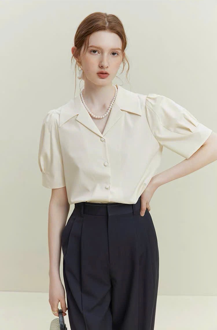 SM75 - ÁO SƠ MI TAY NGẮN THIẾT KẾ CỔ VEST MAKILANA DÀNH CHO NỮ, ÁO SƠ MI NỮ DÁNG SUÔNG CỔ CHỮ V