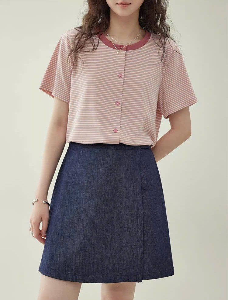 QS17 - Quần Short Nữ Denim Thiết Kế Giả Váy Vạt Xếp Ly Trước Lưng Thun MAKILANA