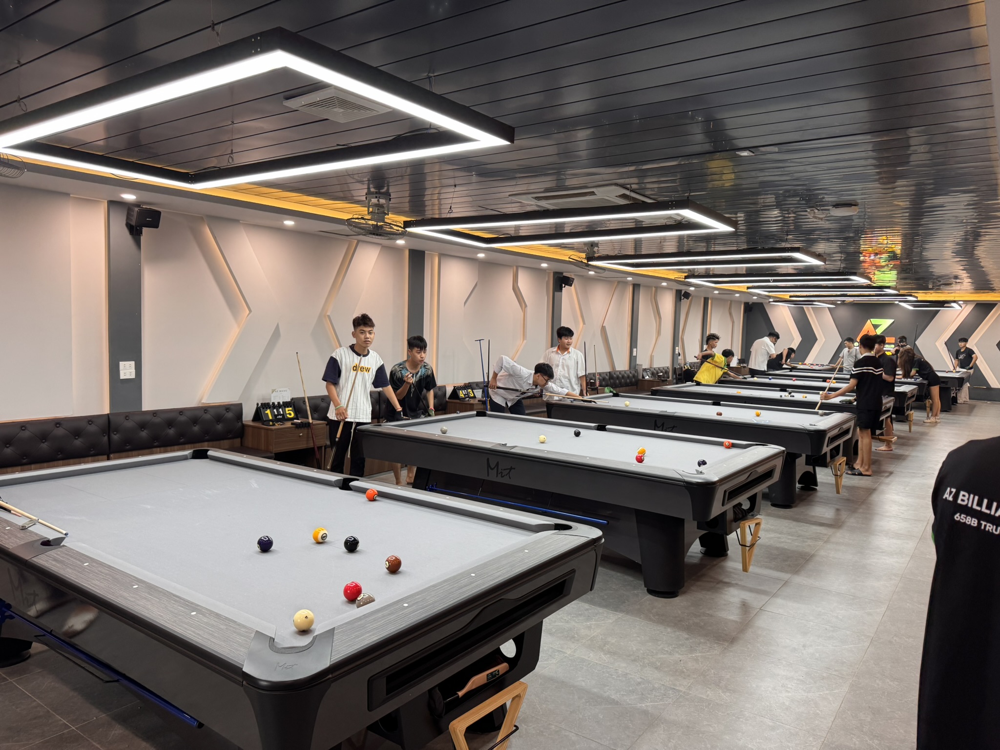 Bàn MIT CLB AZ BILLIARD