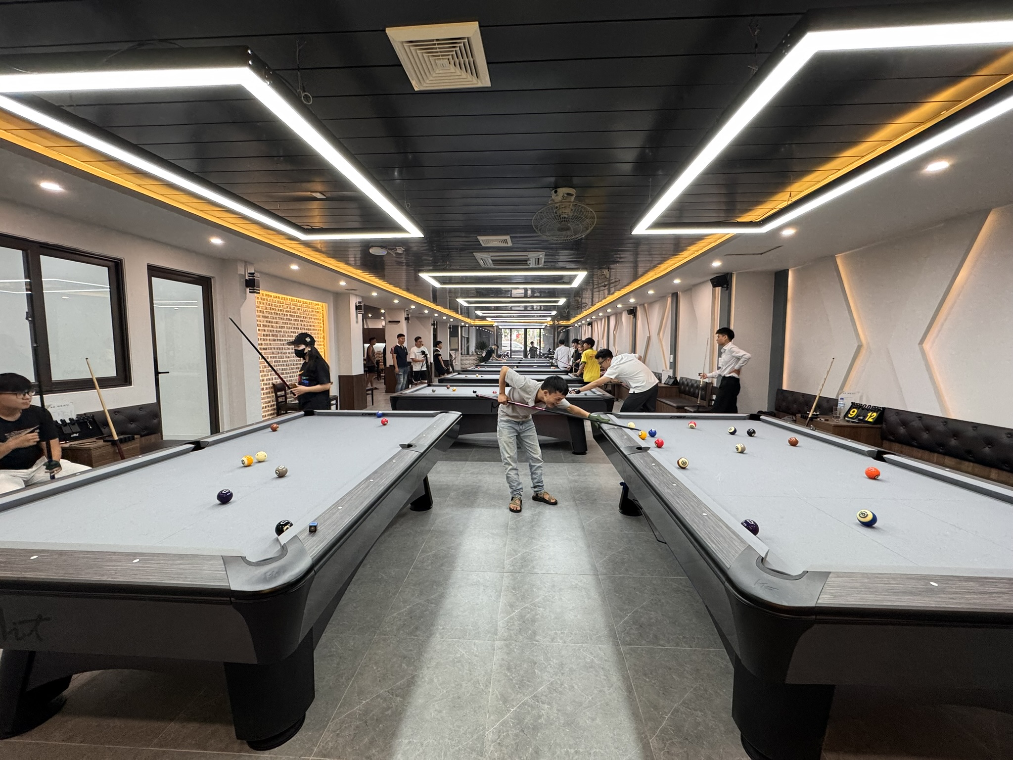 Bàn MIT CLB AZ BILLIARD