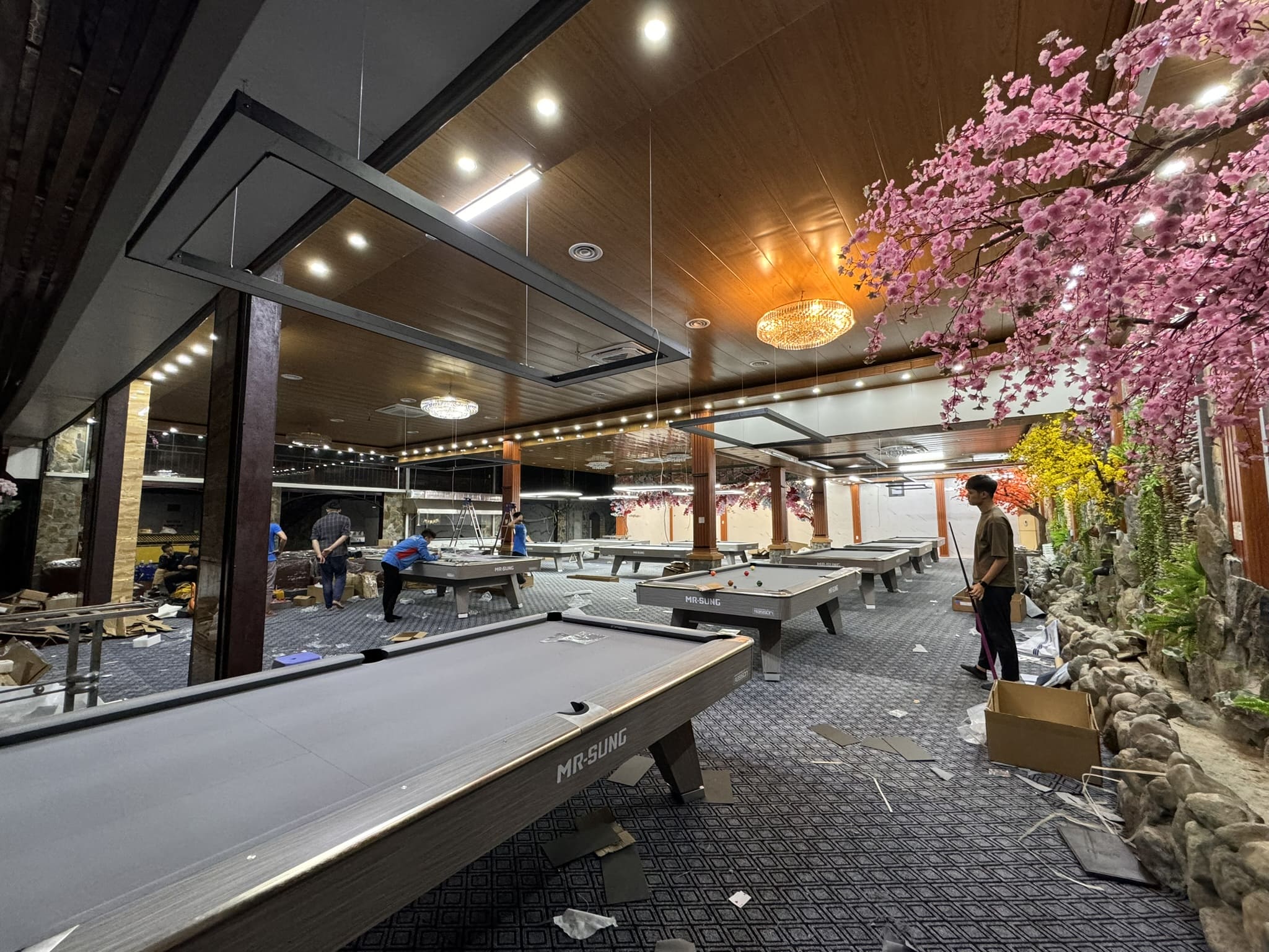 Bàn MR SUNG CLB FAN FEUT BILLIARD