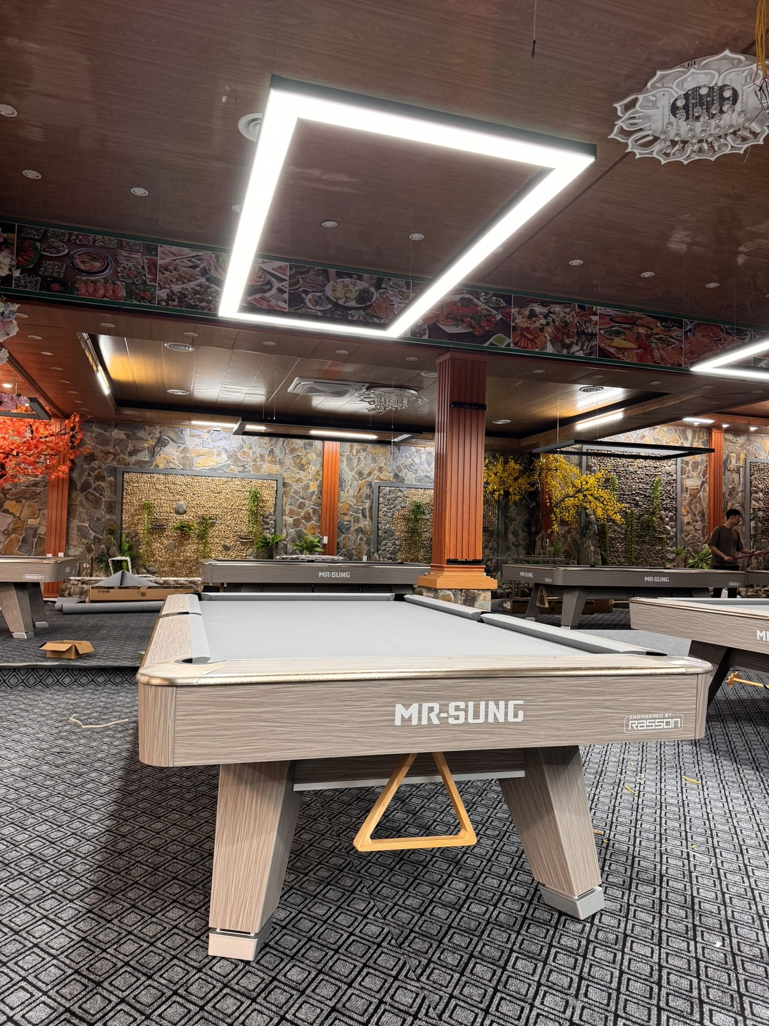 Bàn MR SUNG CLB FAN FEUT BILLIARD