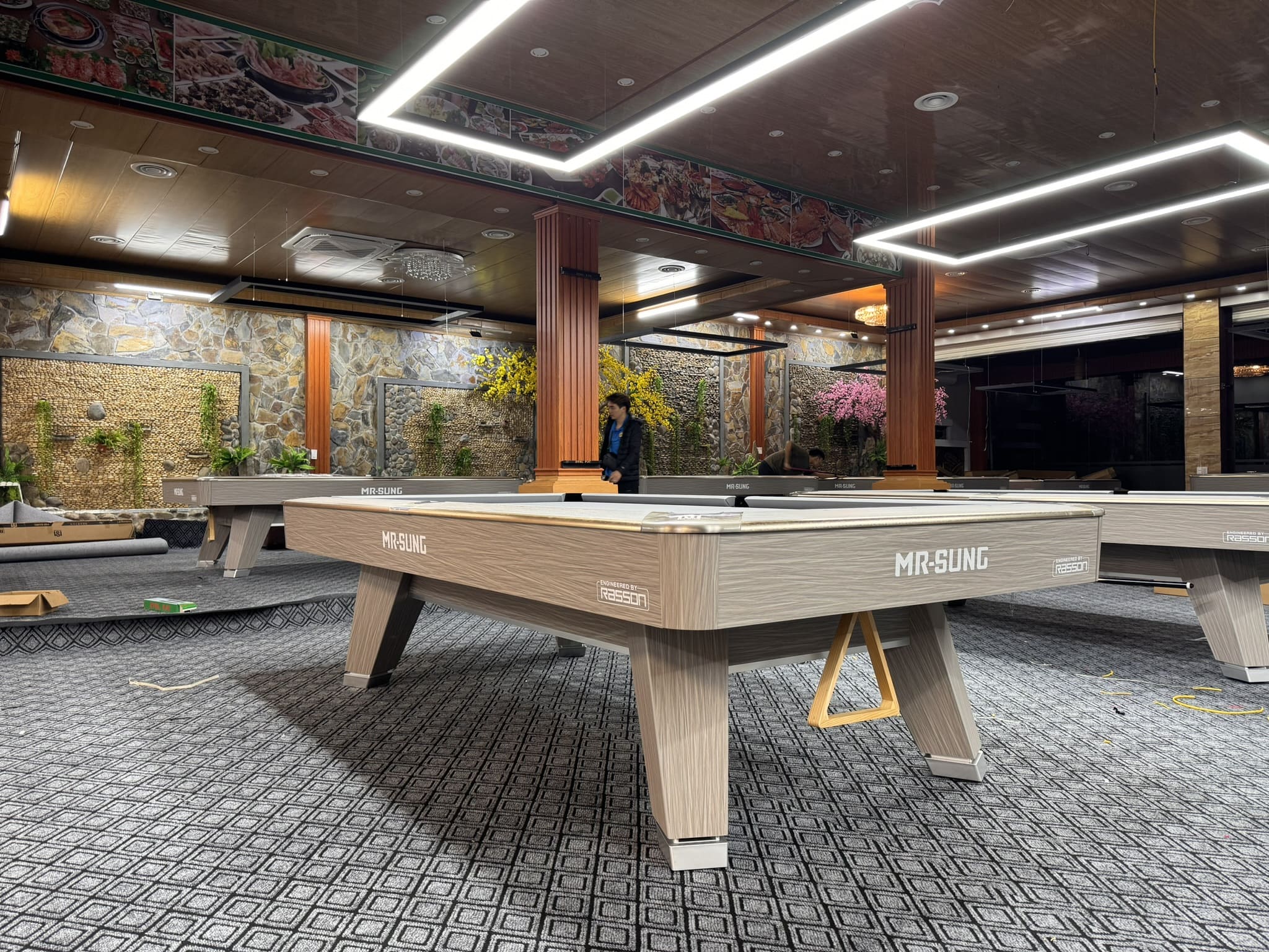 Bàn MR SUNG CLB FAN FEUT BILLIARD