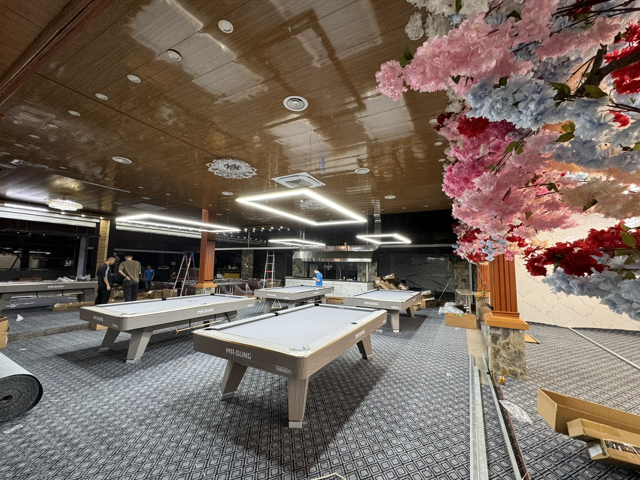 Bàn MR SUNG CLB FAN FEUT BILLIARD