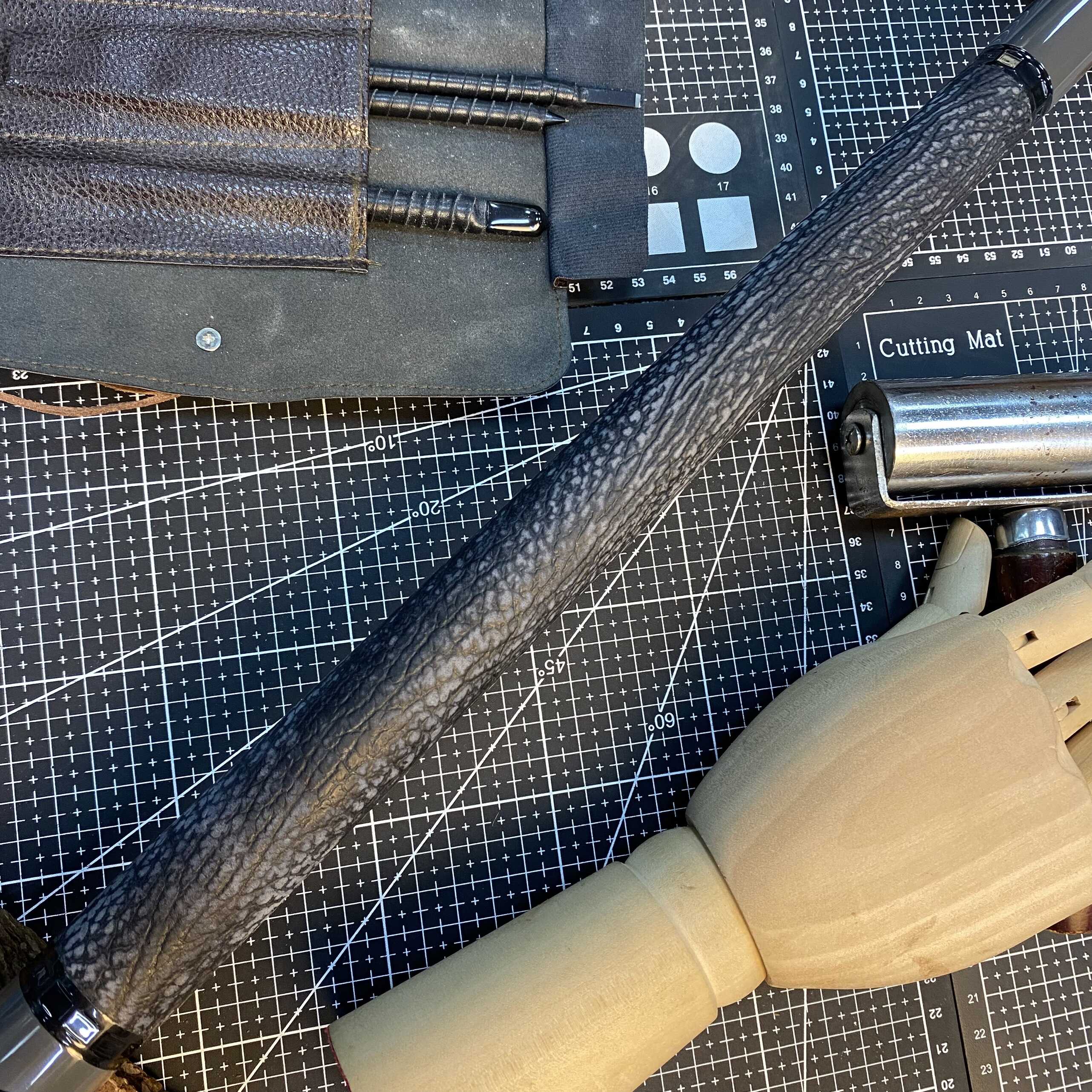 Bọc Da Cá Mập Cao Cấp.