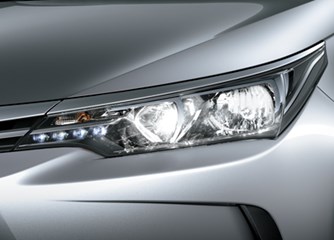 Corolla Altis 2.0V Sport