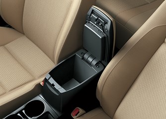 Corolla Altis 2.0V Sport