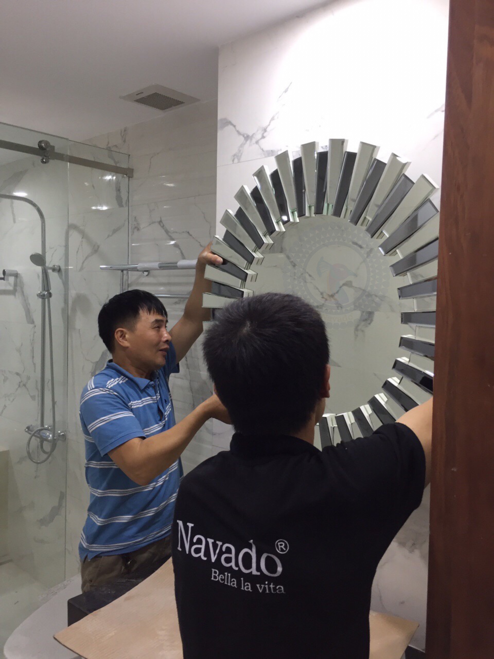 guong-trang-tri-navado-ben-tre