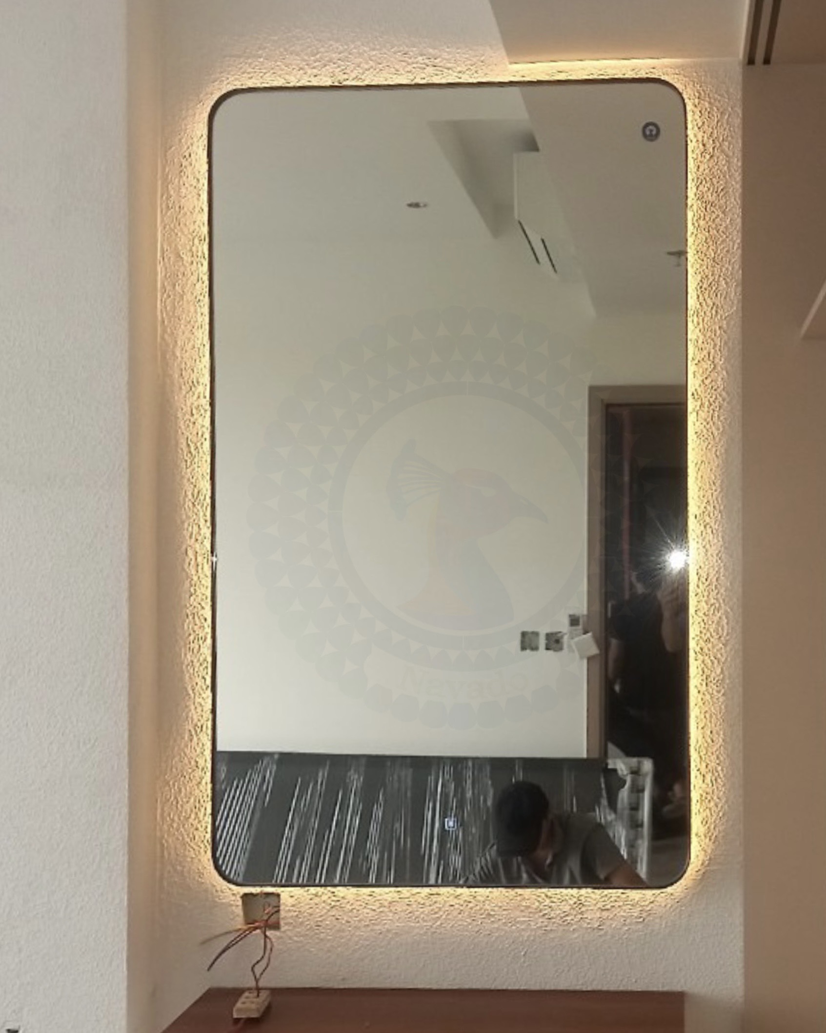 guong-nghe-thuat-navado-chinh-hang-tai-kon-tum