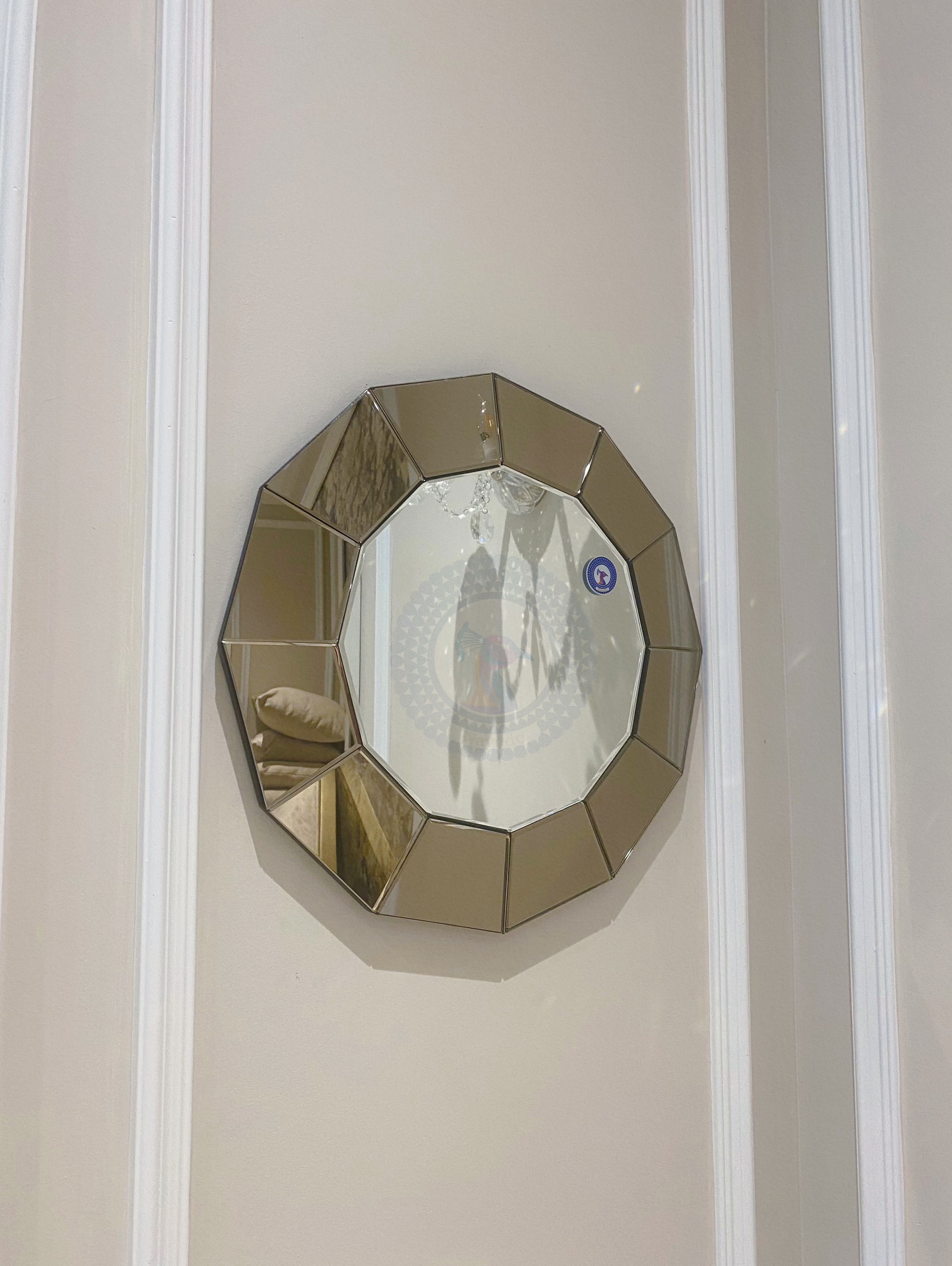 guong-nghe-thuat-navado-chinh-hang-tai-khanh-hoa