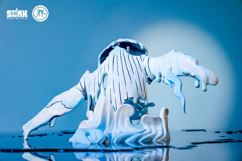 SankToys x Jon-Paul-Kaiser- Sank-Whale Fall-The Great Wave
