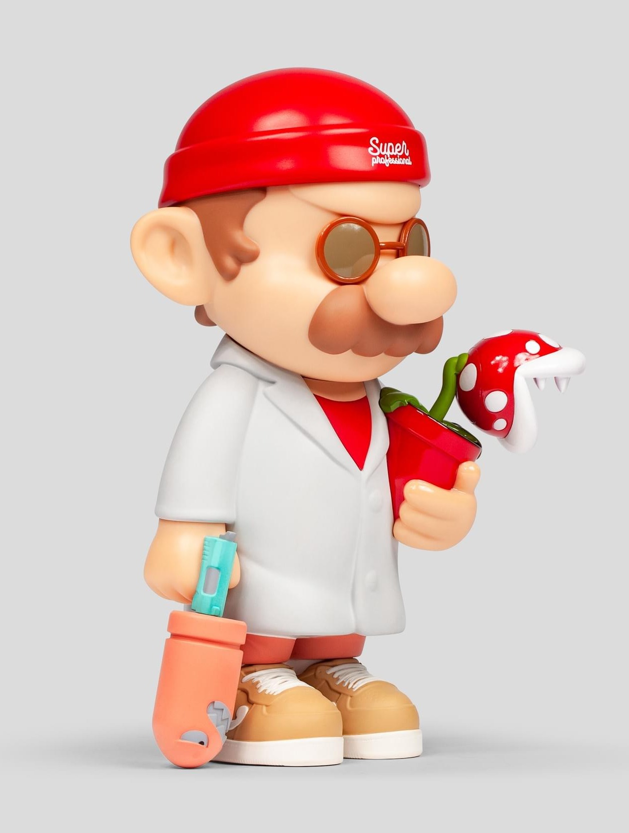 SUP PRO ESNTL // LITTLE RED CAP