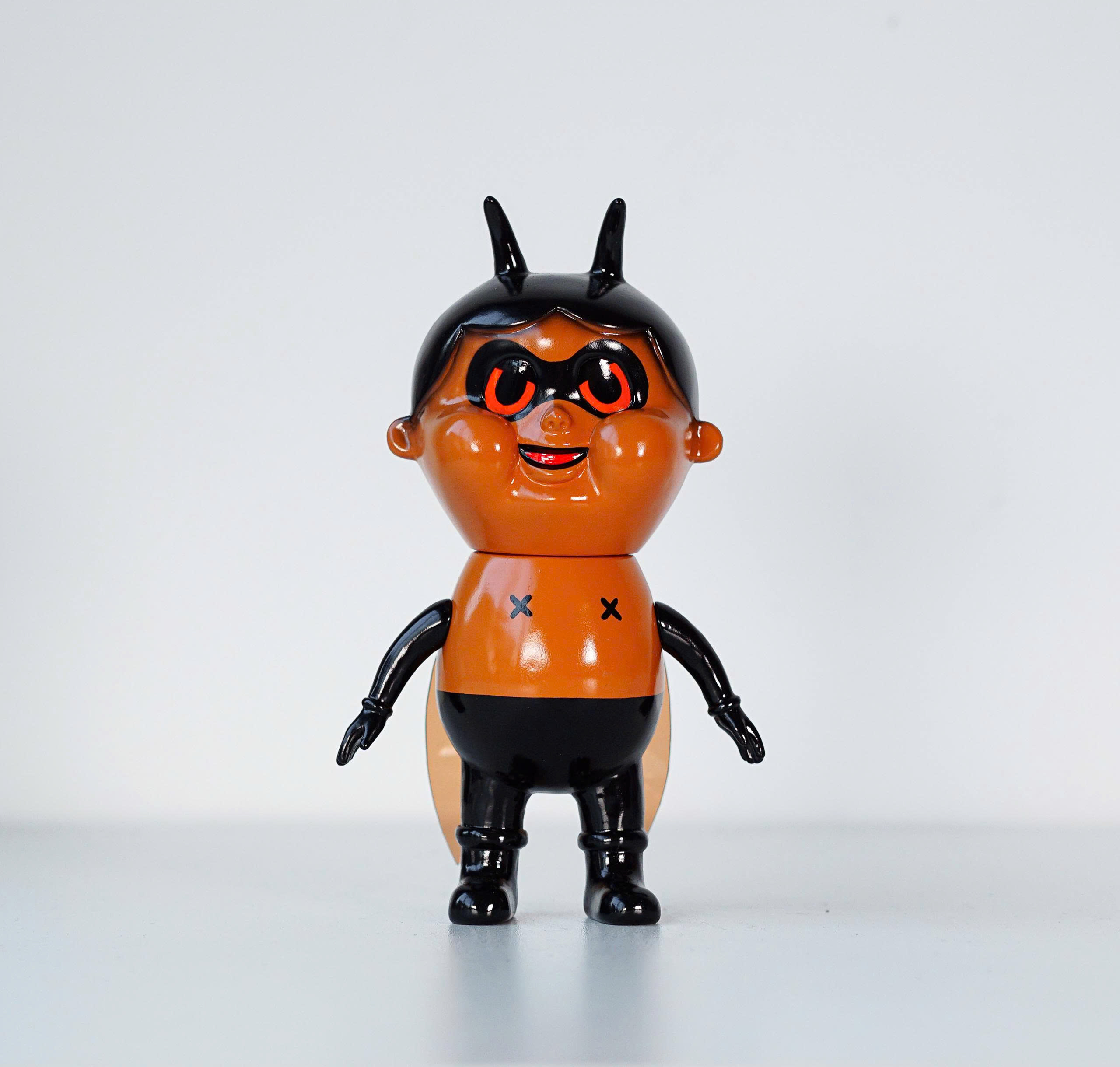 Blackpearls - Hany - Cockroach