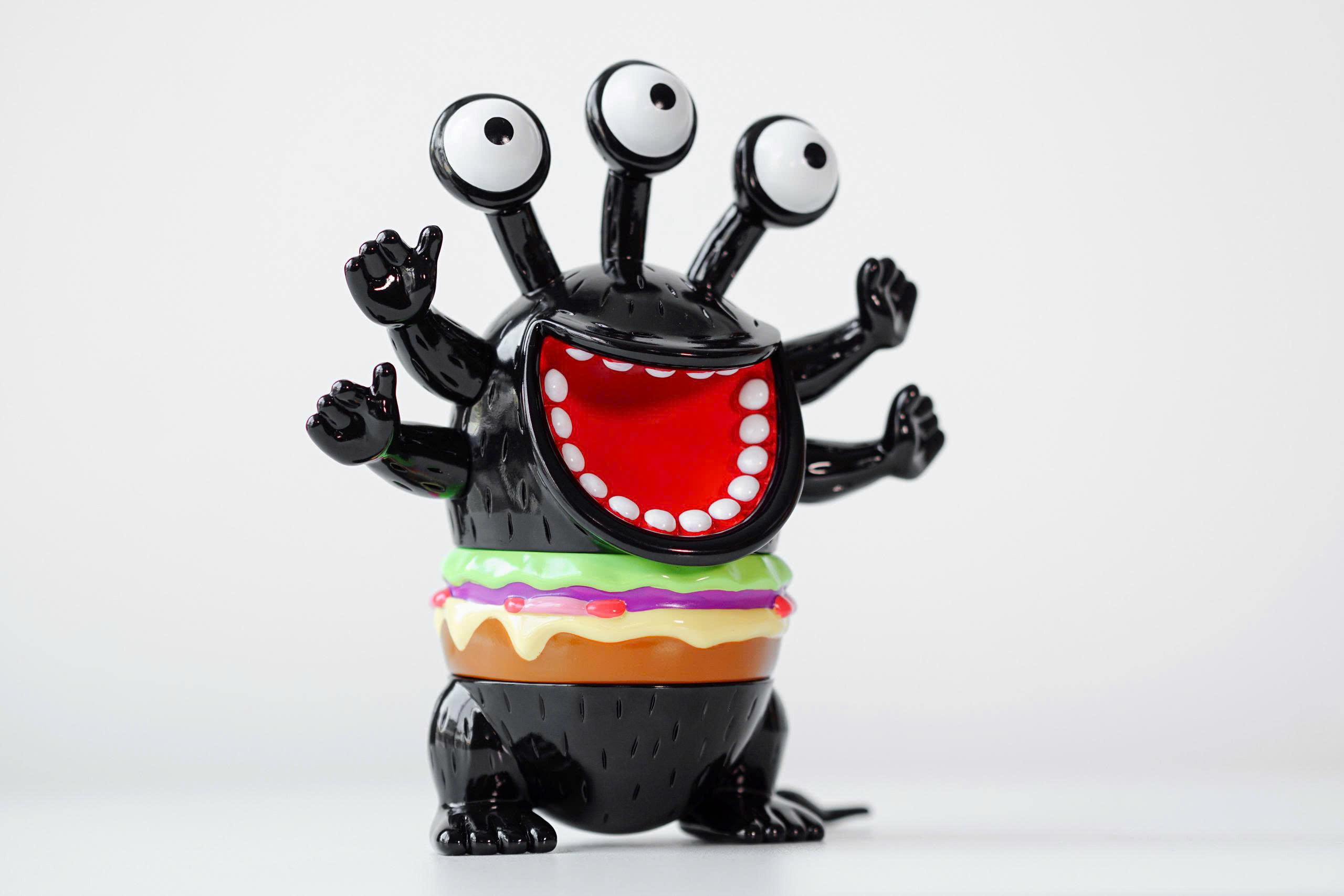 Robin Tang - Black Burger Hosuke