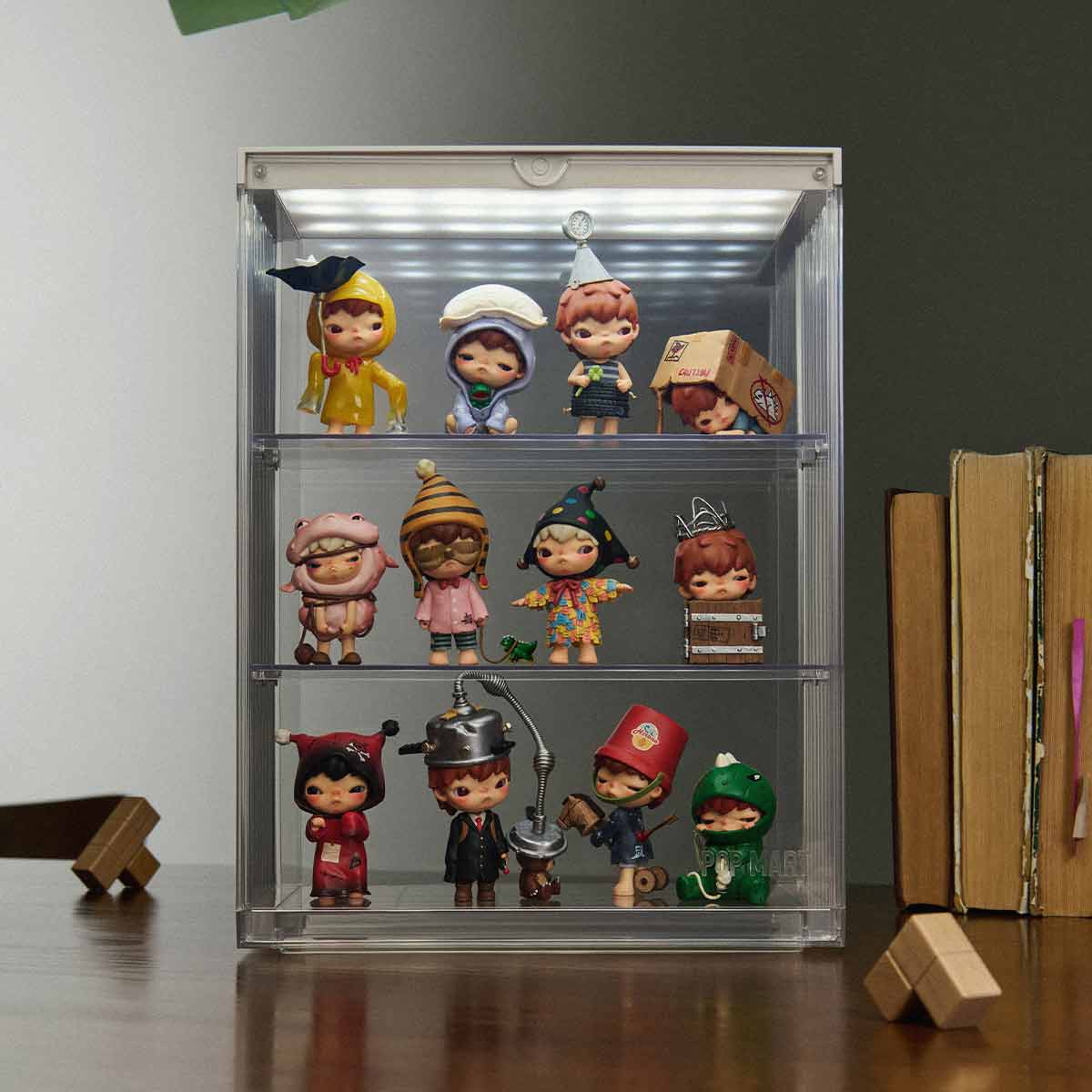 POP MART 400%  Assemblable Lighted