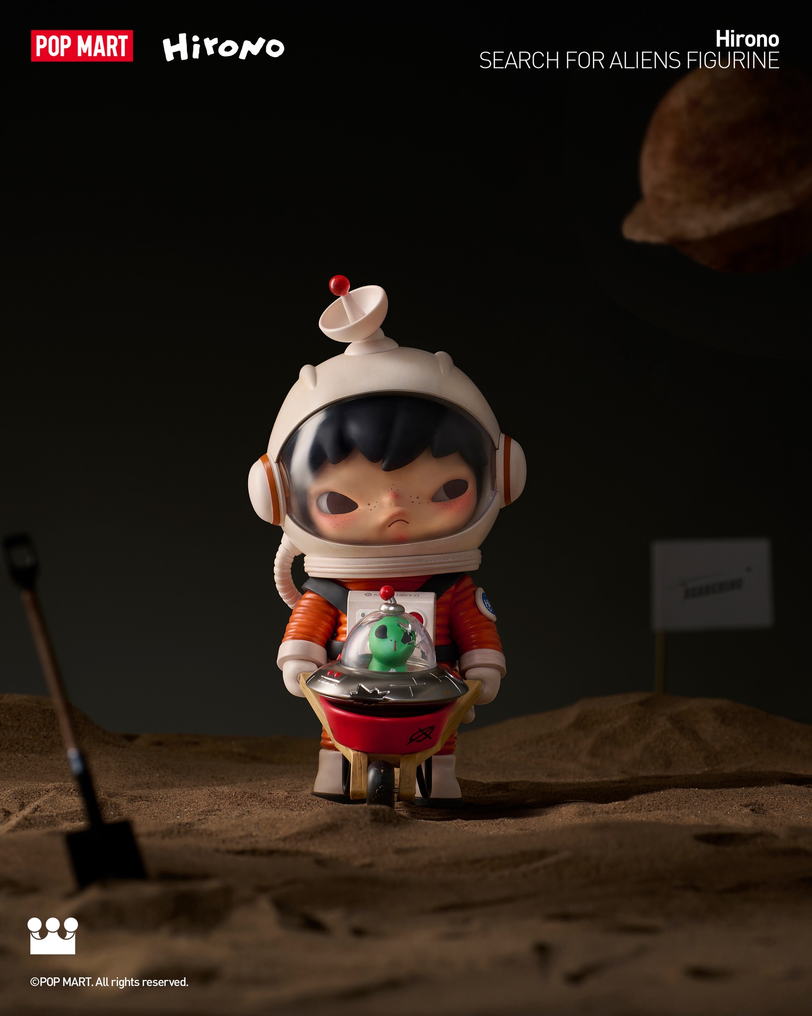 Hirono Search for Aliens Figurine
