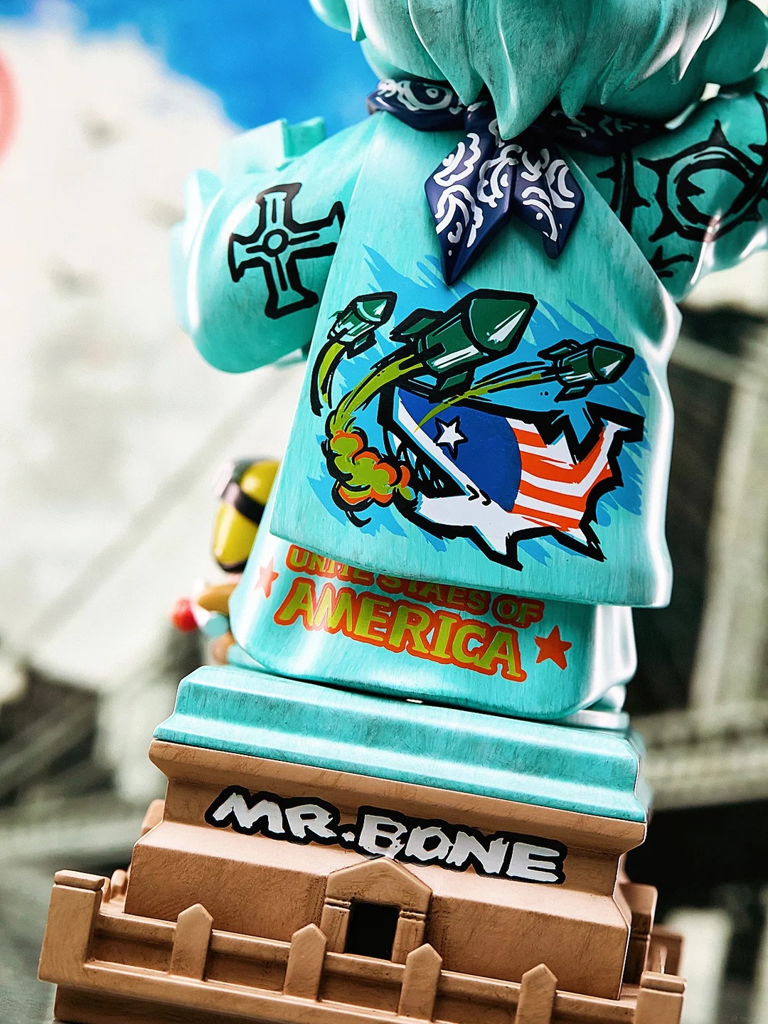 MR.BONE - Liberty Torch