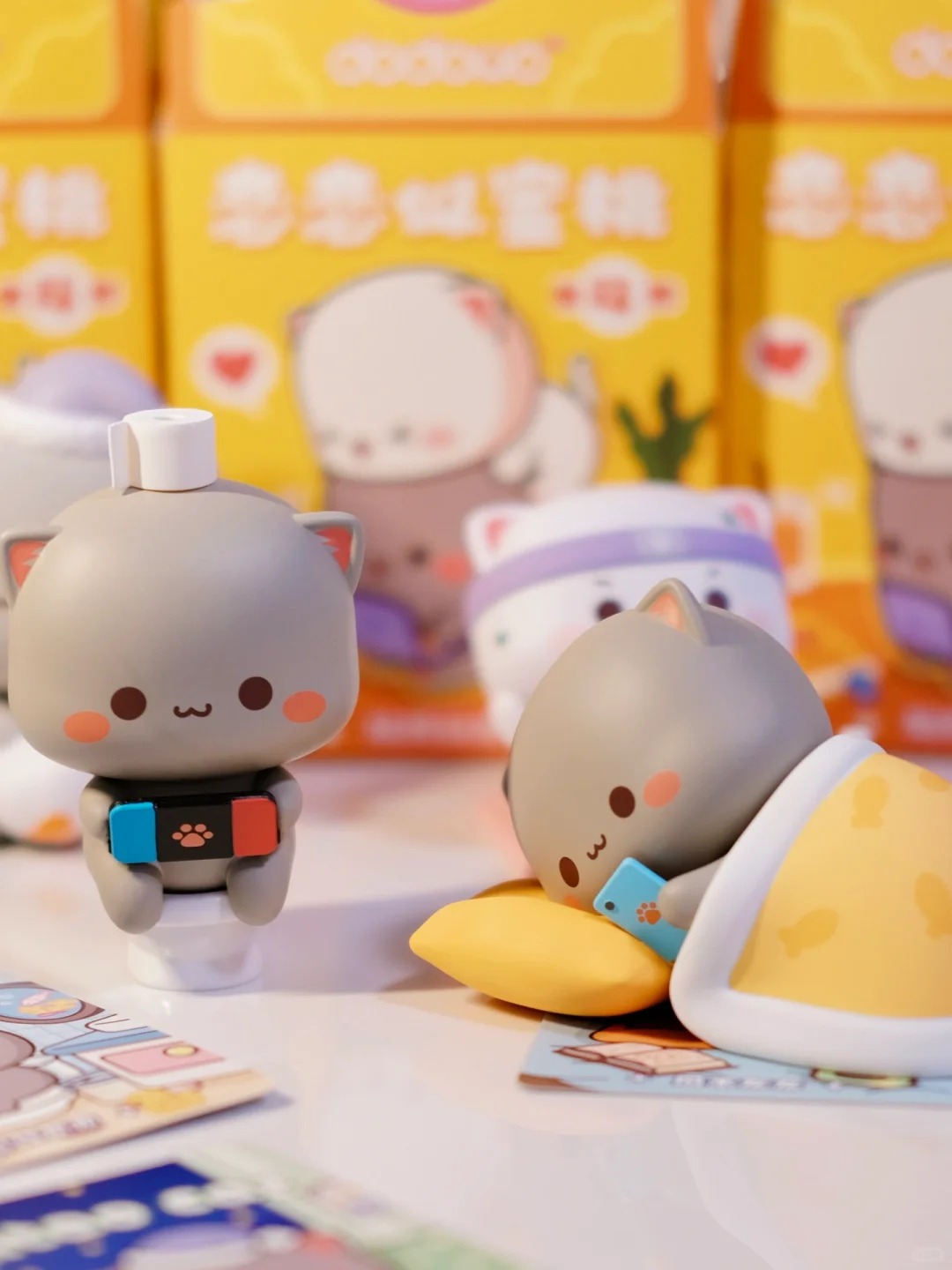 Sweet Cats Stay with Me