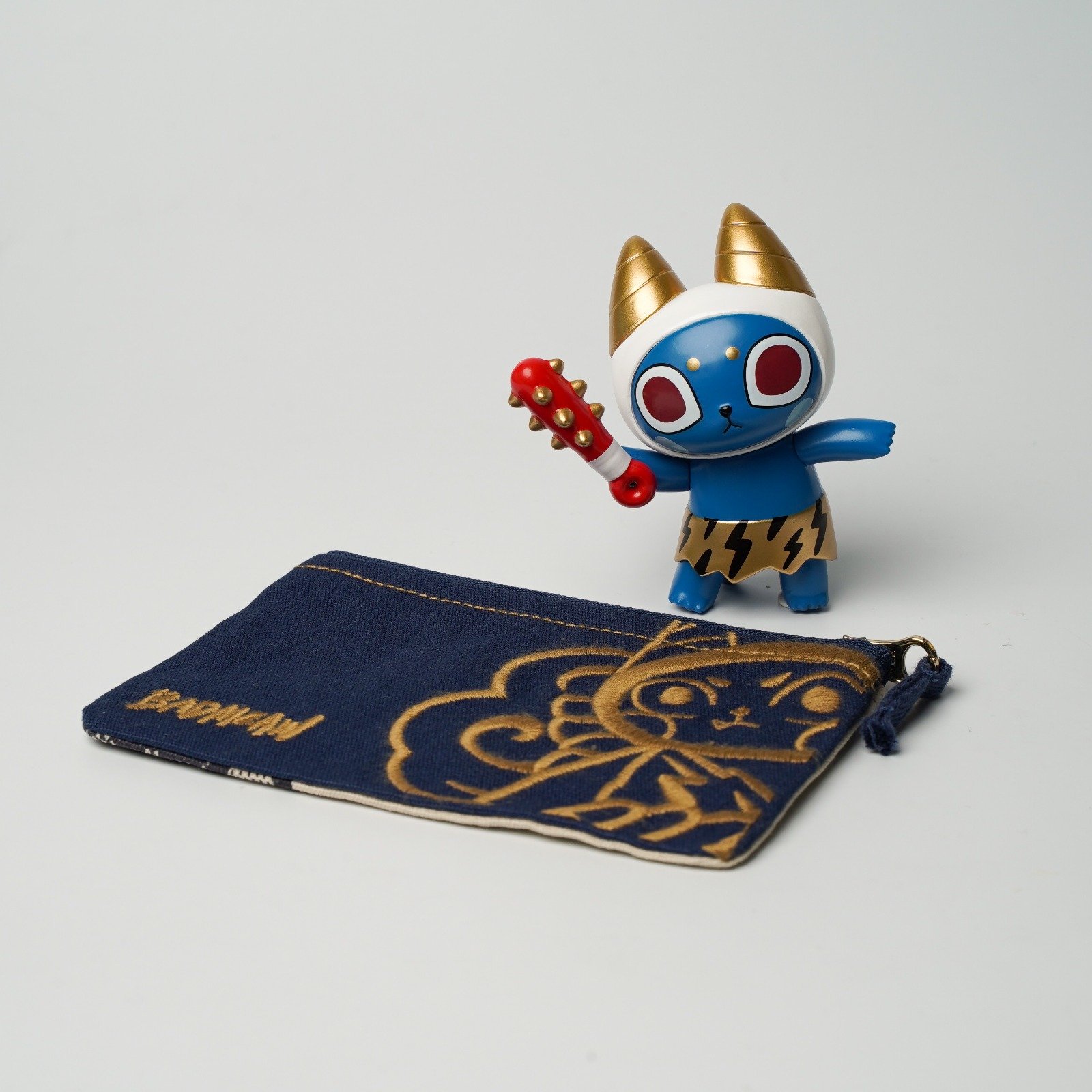 Badmeaw Pouch