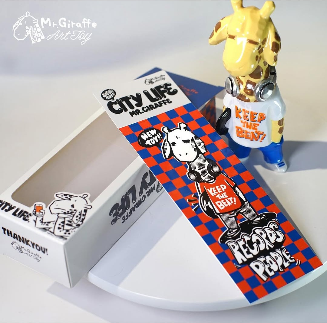 Mr.Giraffe - City Life