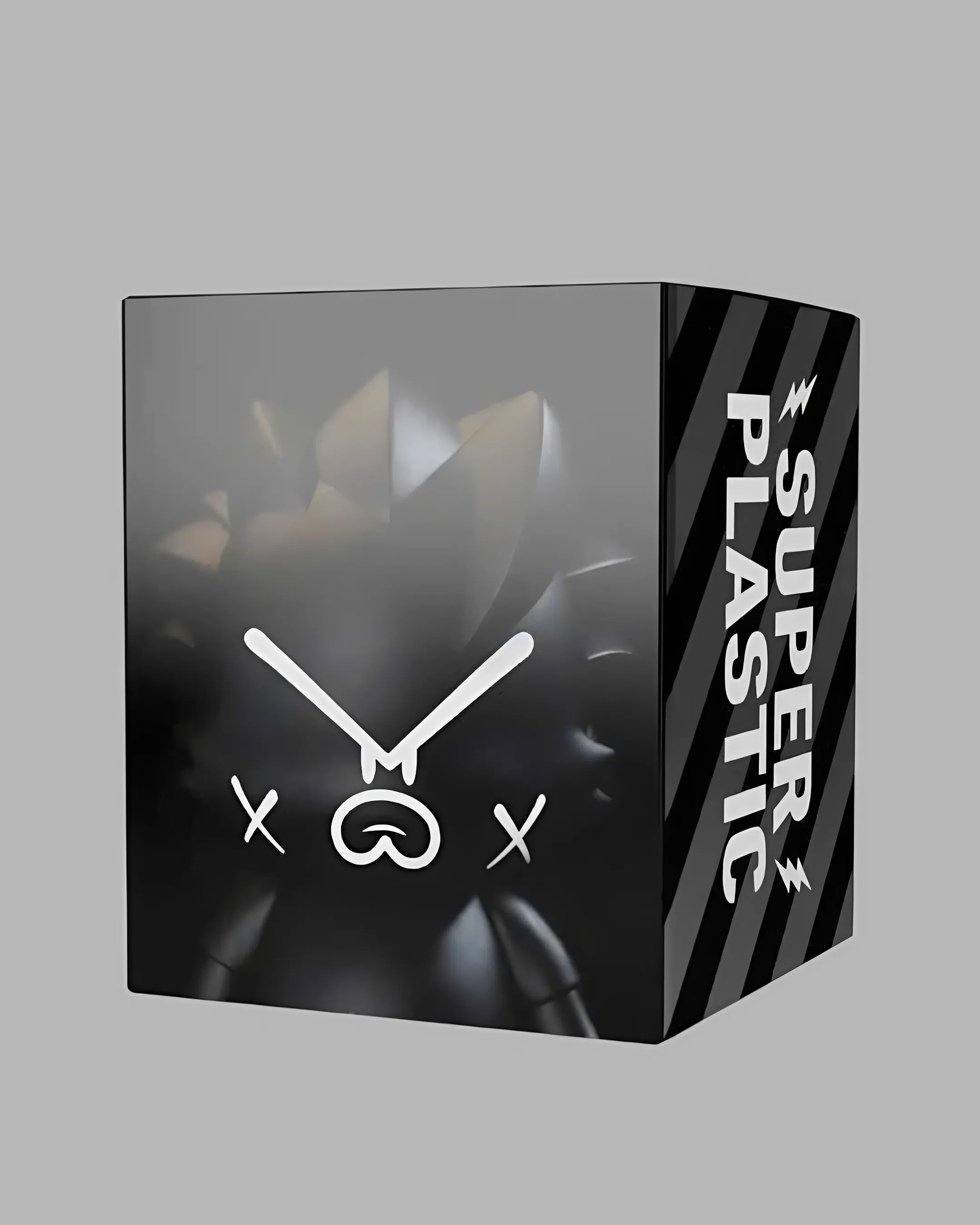 KNUCKLE DUSTER SHADOW BOXER BY MARK GMEHLING