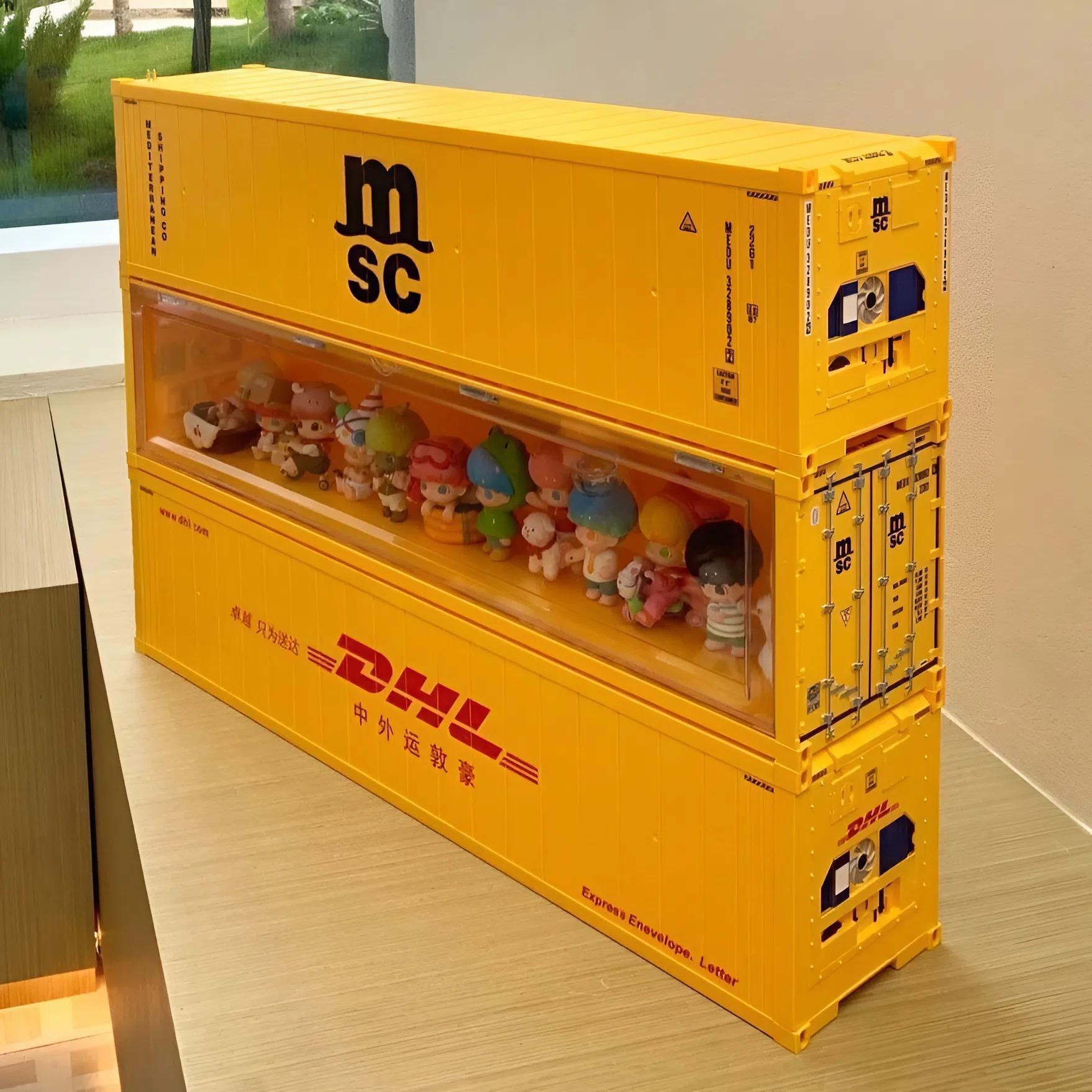 Container Display Case XG013
