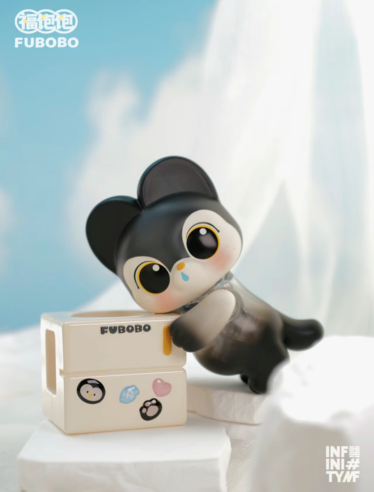 FUBOBO PENGUIN REFRIGERATOR