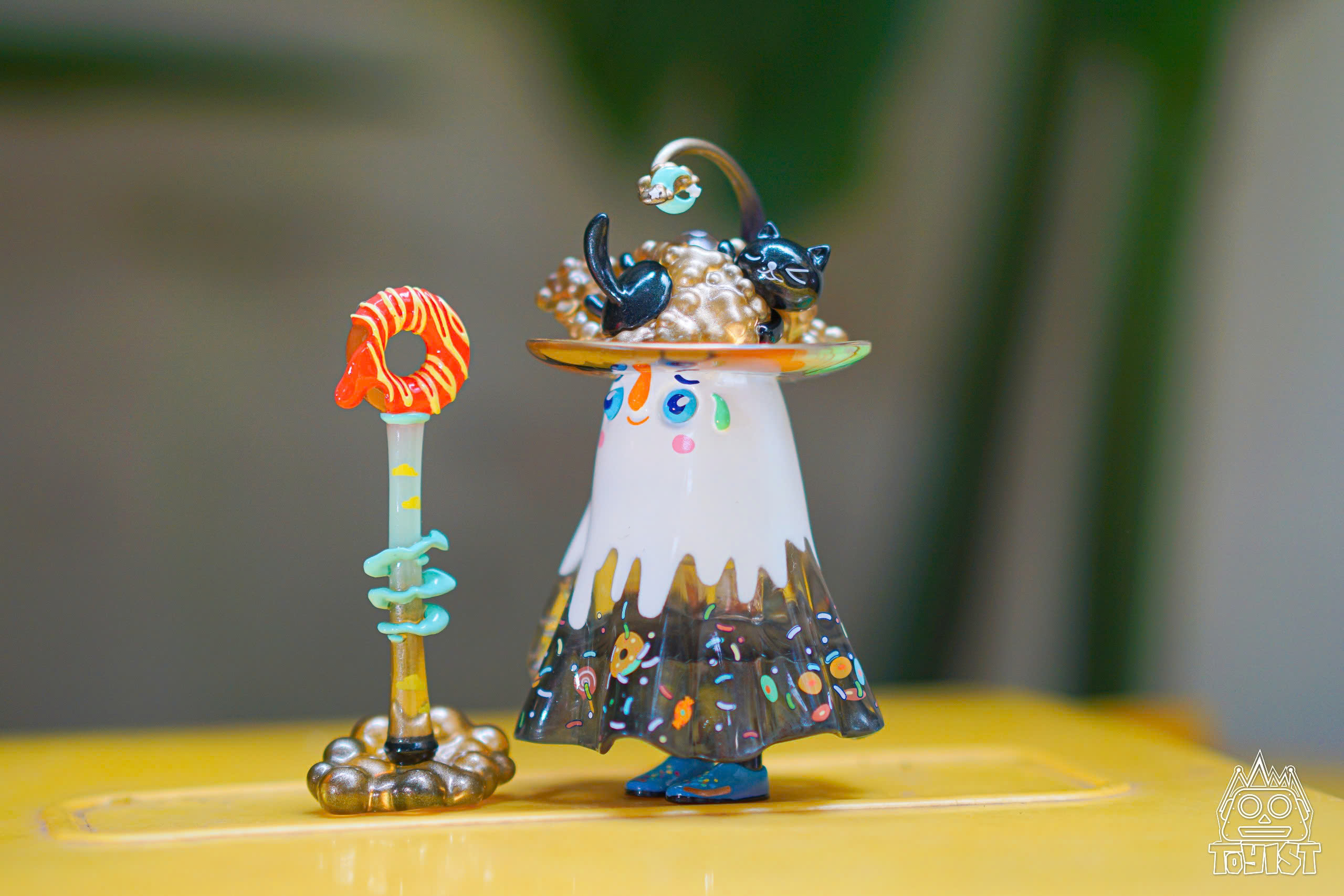 Magic Little White - Snack Version