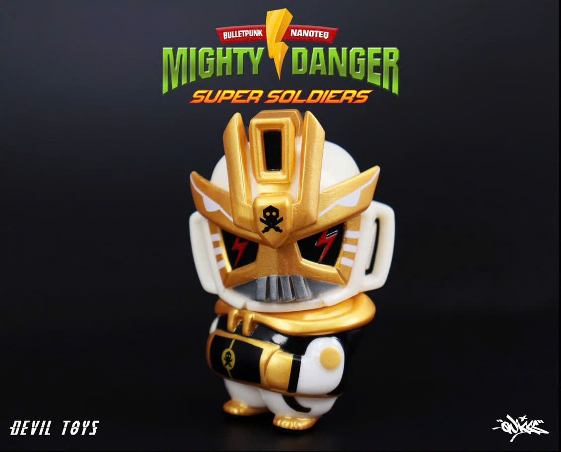 Devil Toys x Quiccs Mighty Danger - White soldier