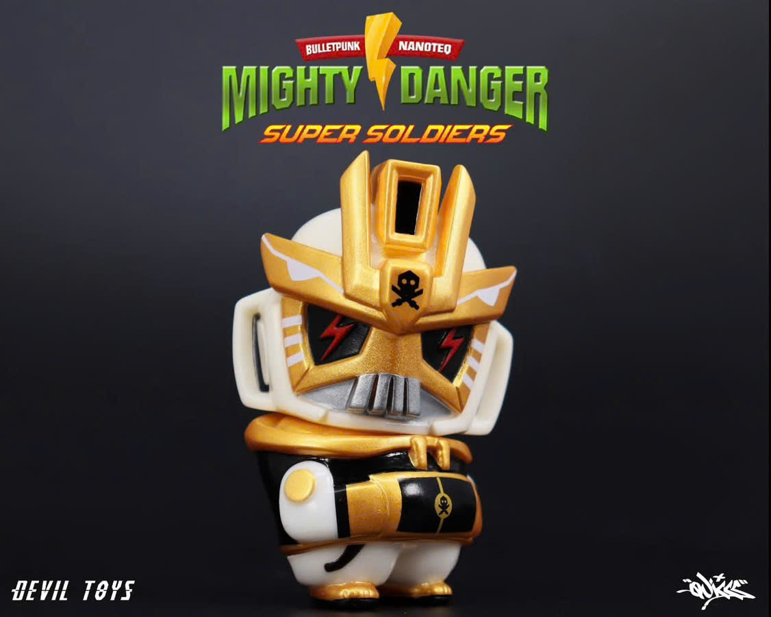 Devil Toys x Quiccs Mighty Danger - White soldier