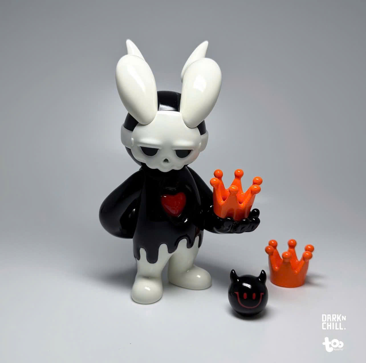 Dark And Chill - Devil Boss