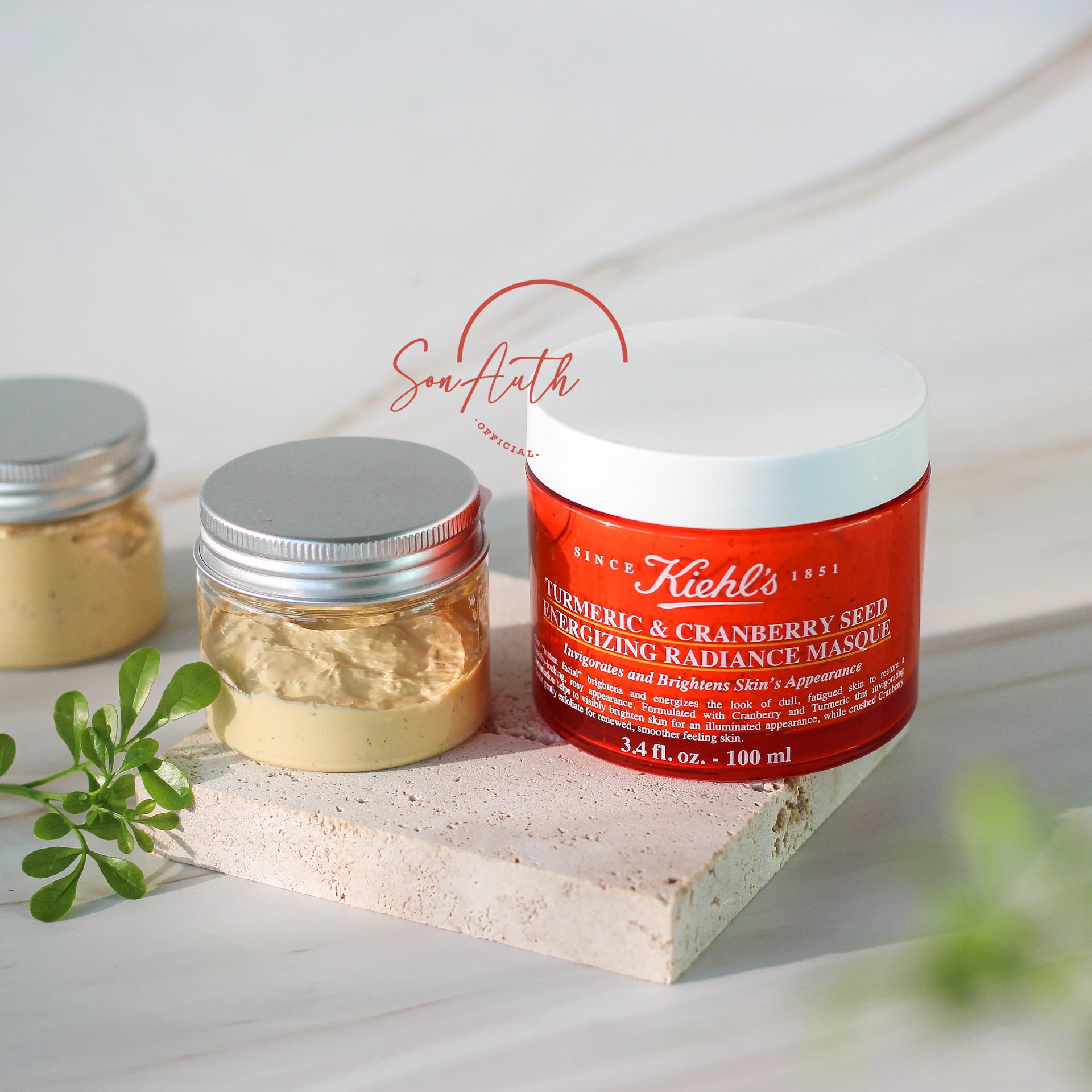 Kiehl's Turmeric & Cranberry Seed Energizing Radiance Masque