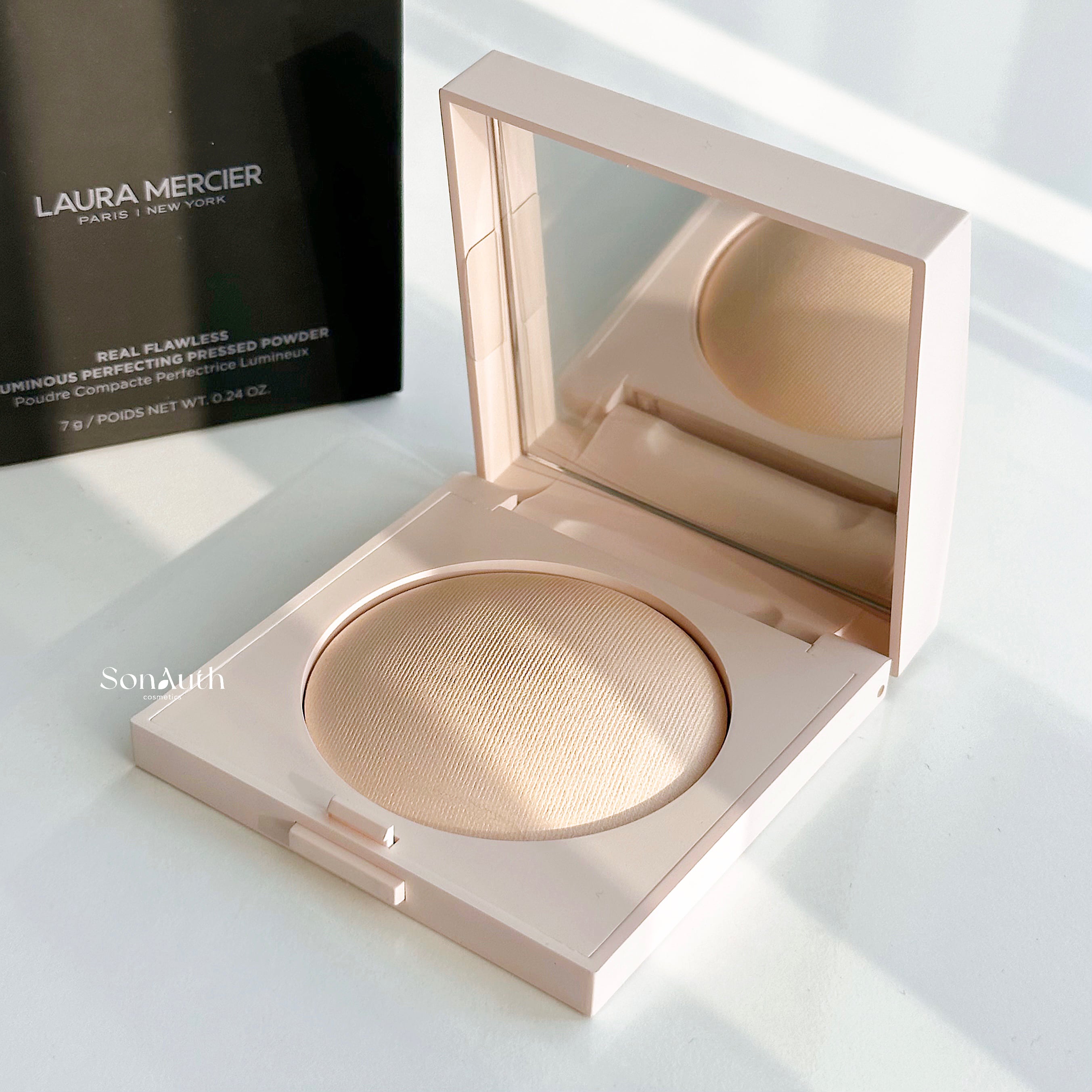 Laura Mercier Real Flawless Luminous Perfecting Pressed Powder 7g - Translucent