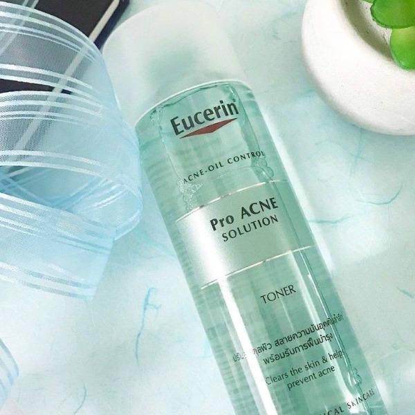 Nước hoa hồng Eucerin Pro Acne Solution Toner 200ml (NK)