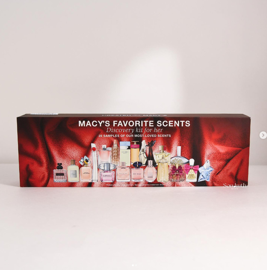 Macy's Favorite Scents Discovery Kit for Her Set of 20 Women Parfum Samples